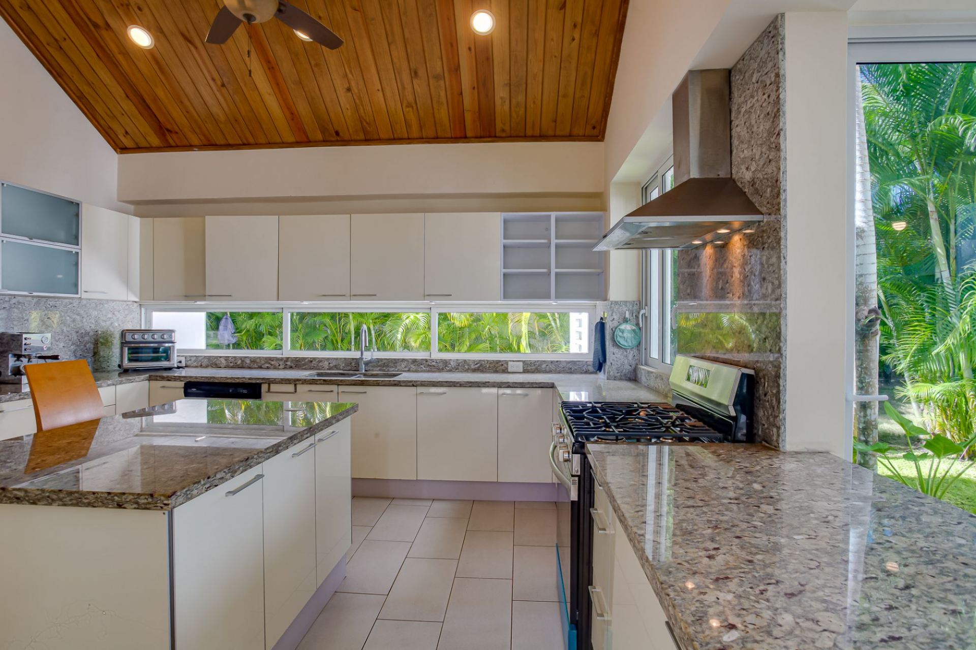 Villa Tortuga Bay C20