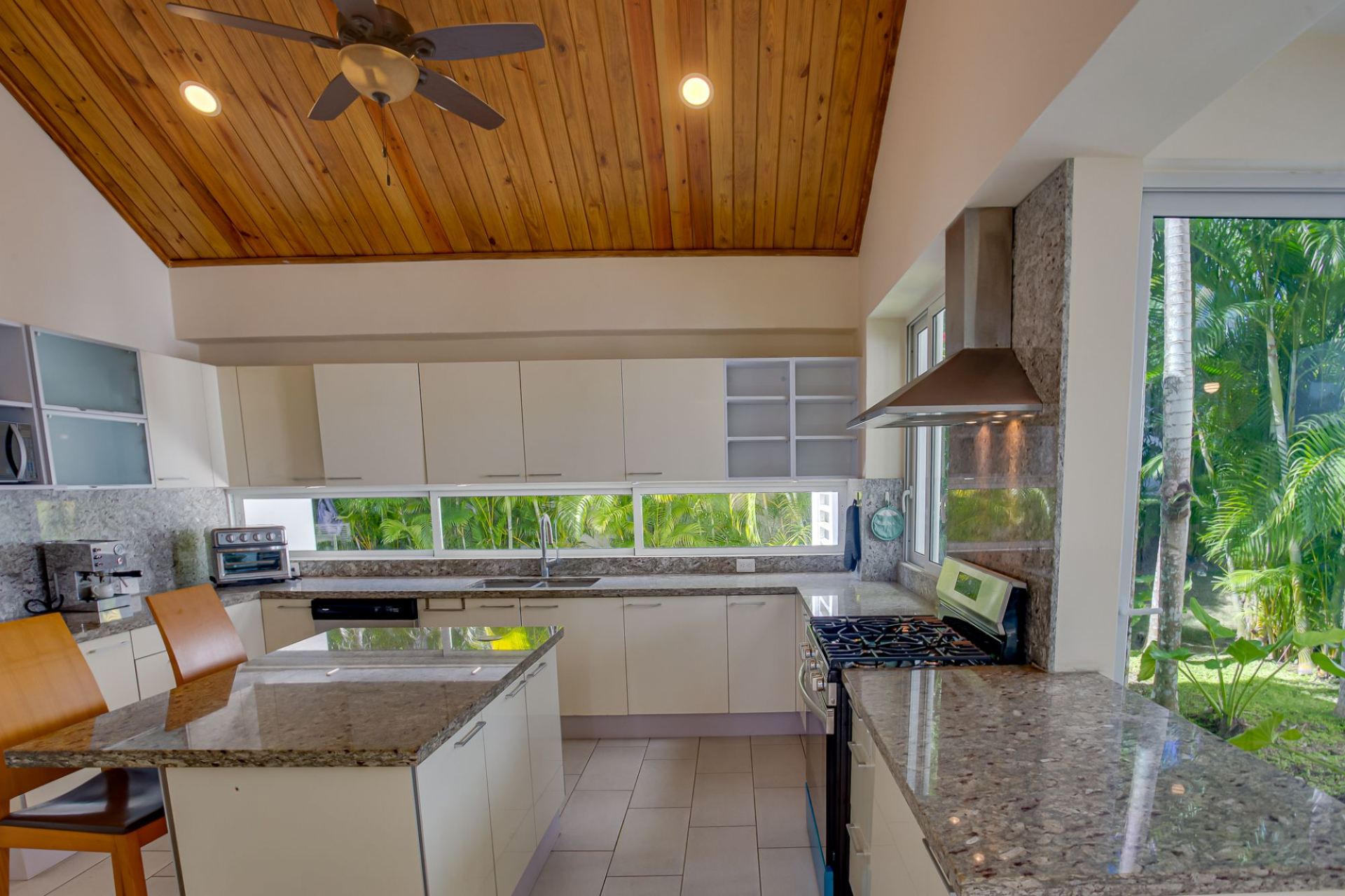 Villa Tortuga Bay C20