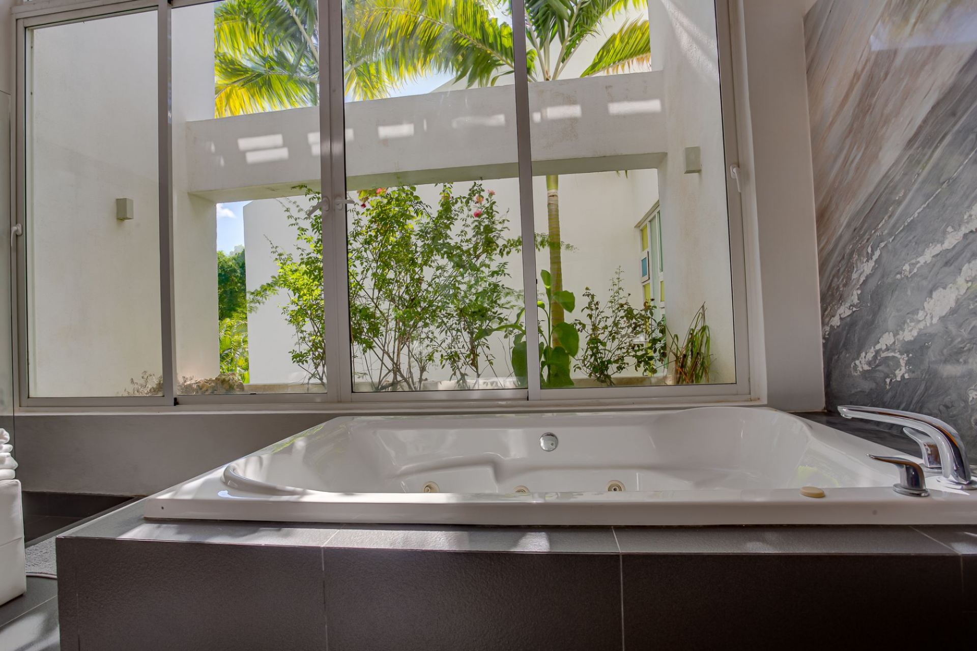 Villa Tortuga Bay C20