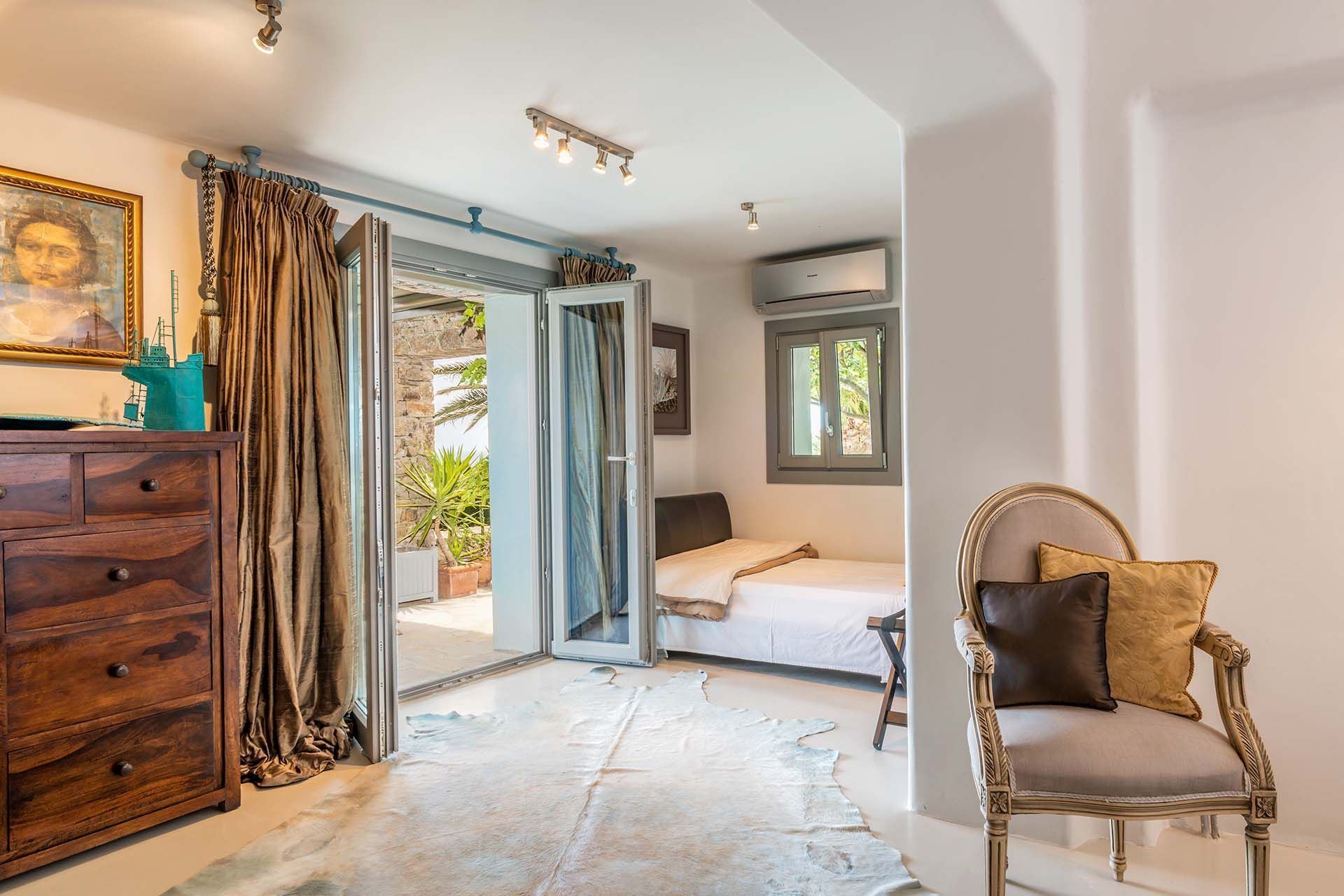 White House 9 bedrooms