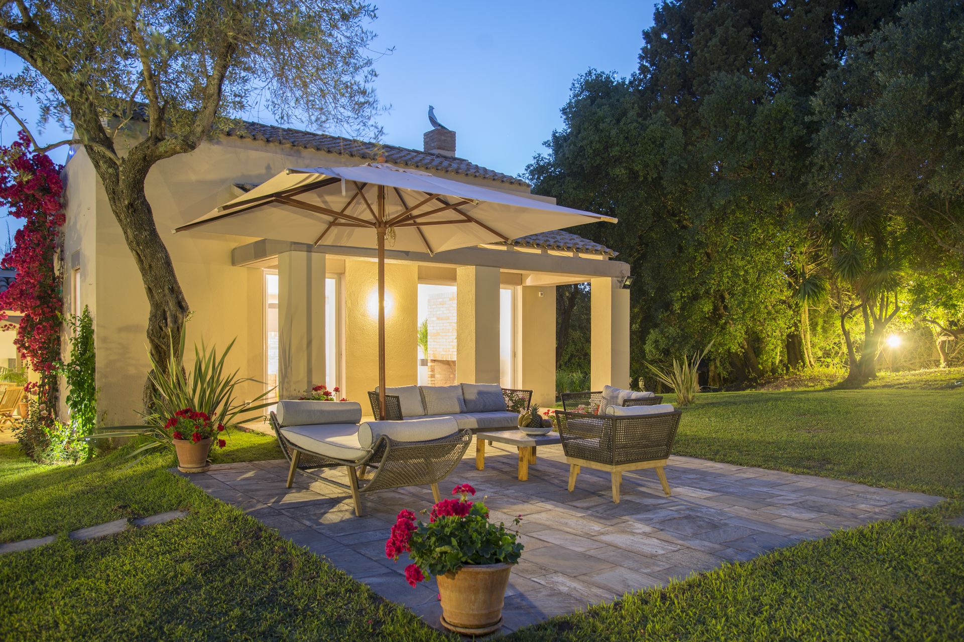 Skyline & Ionica Estate