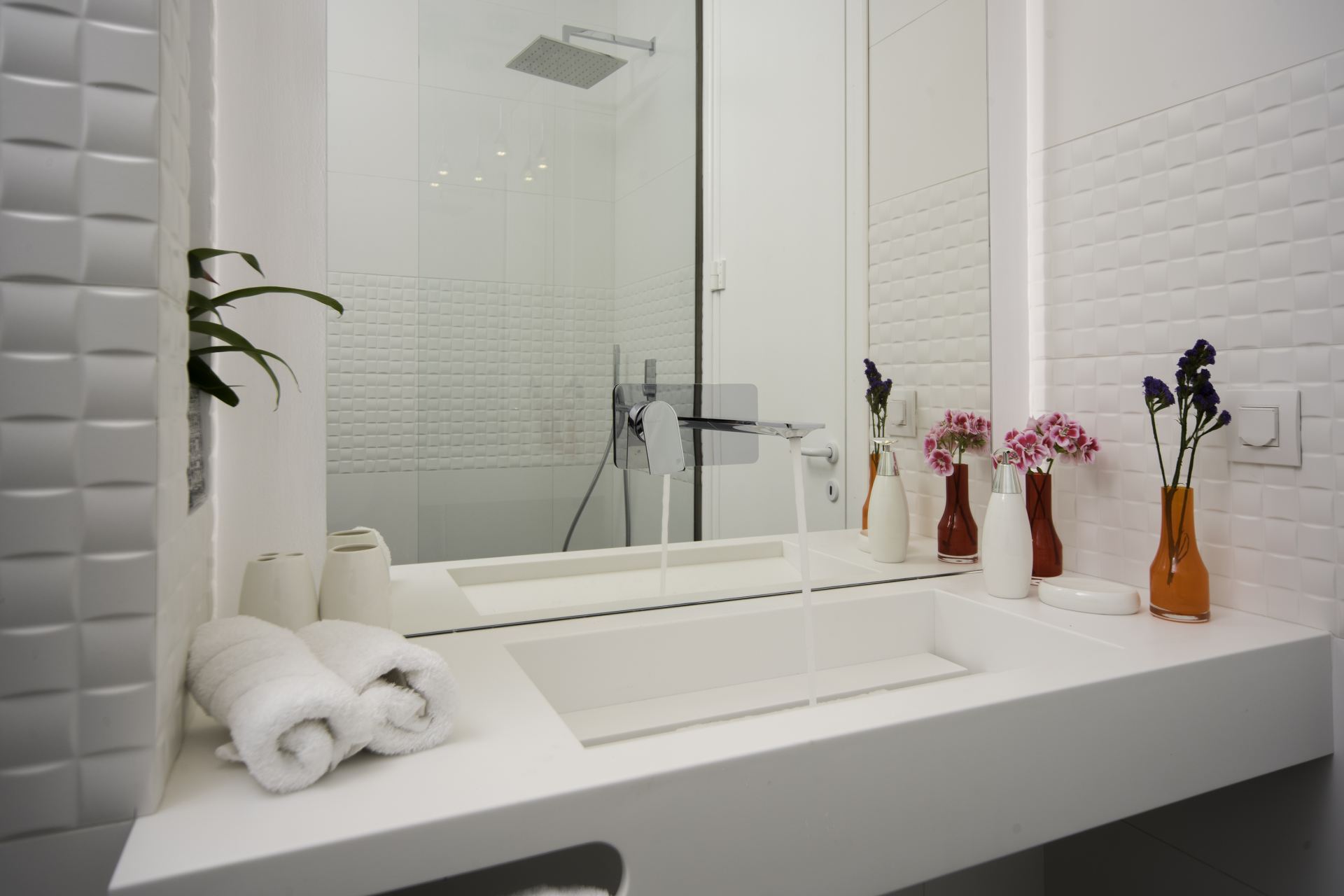 Skyline & Ionica Estate