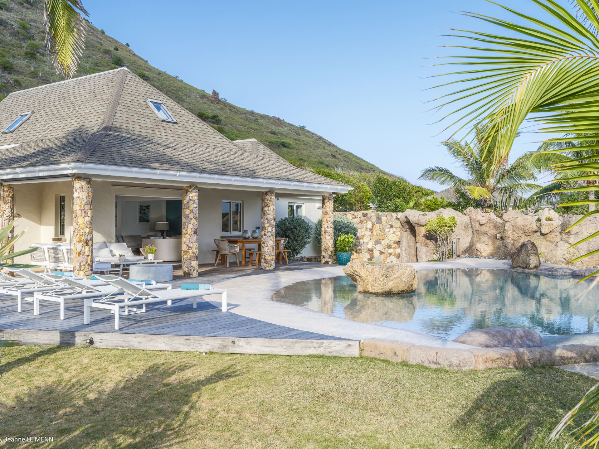 Villa La Roche Dans L Eau