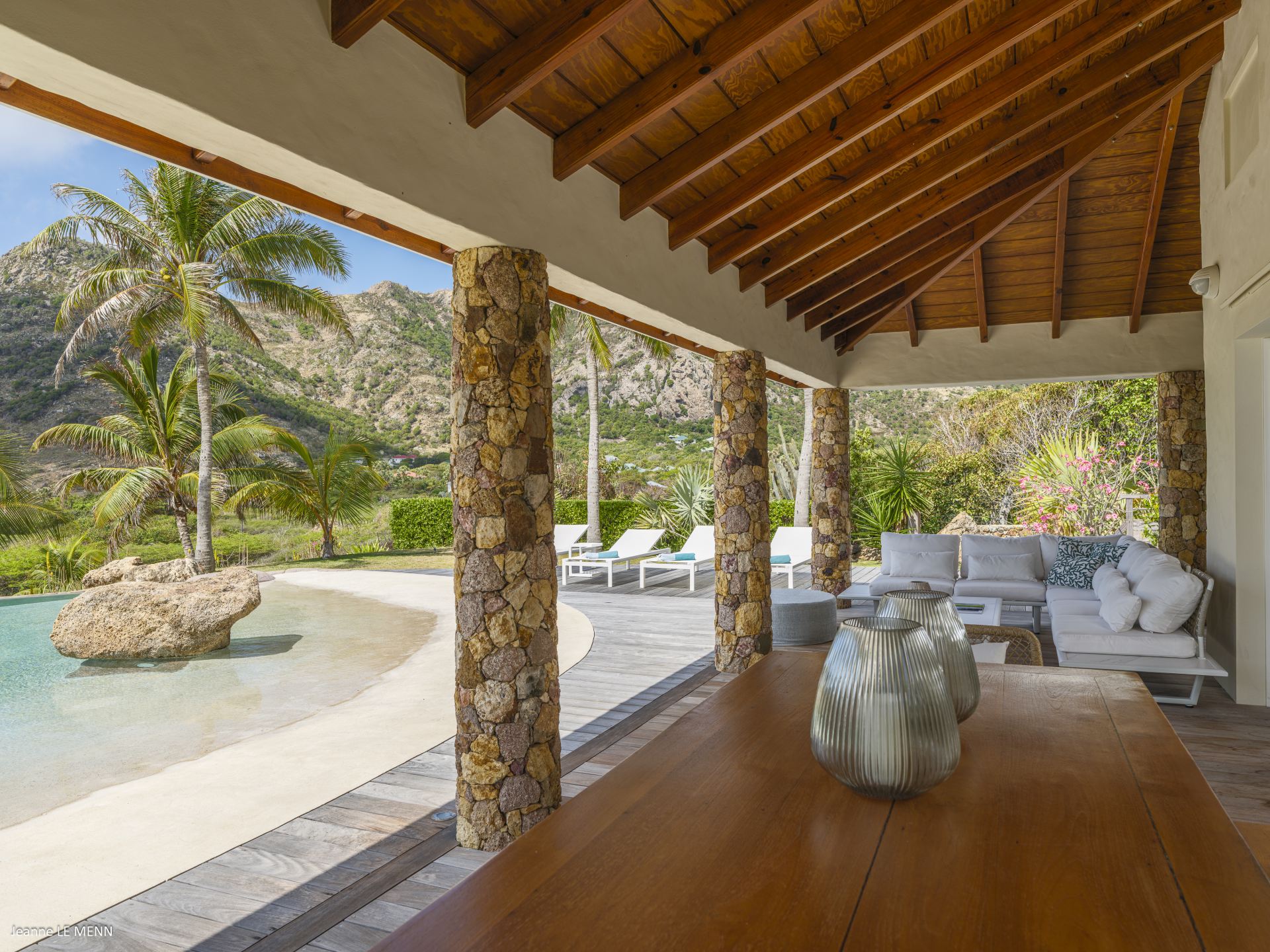 Villa La Roche Dans L Eau