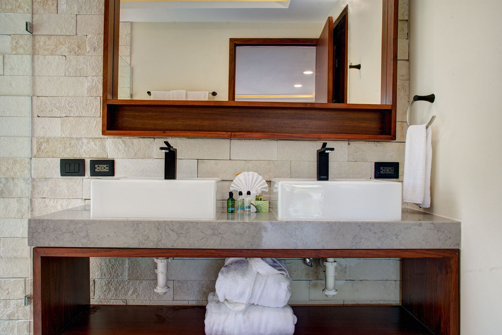 Playacar Vista Estate