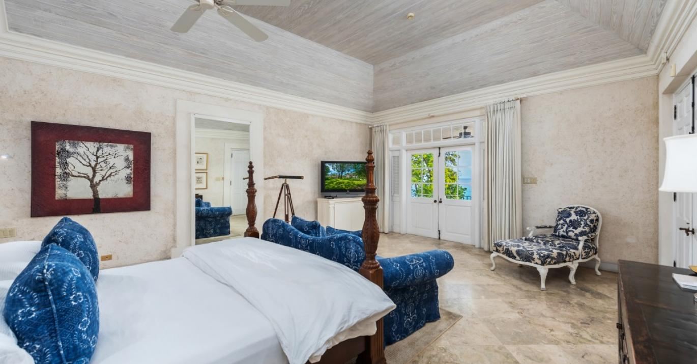 Villa Cove Spring House