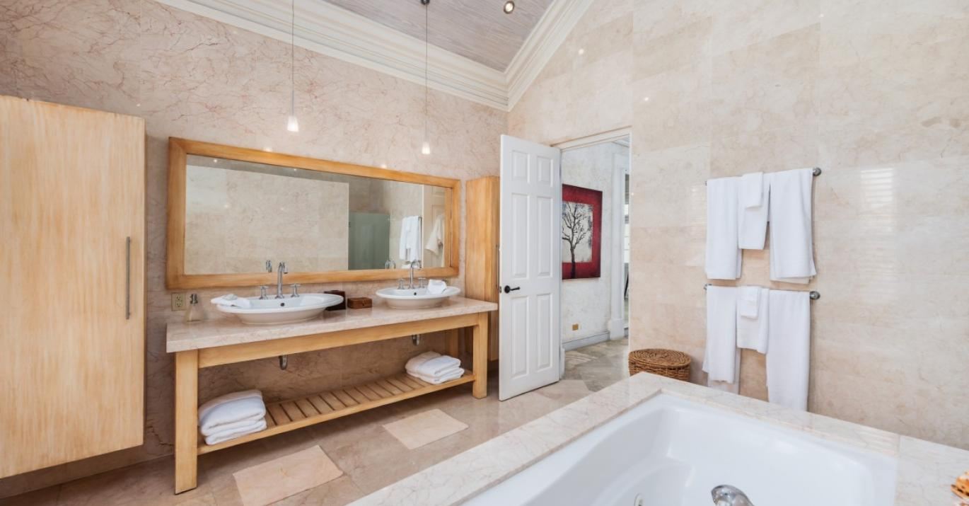 Villa Cove Spring House