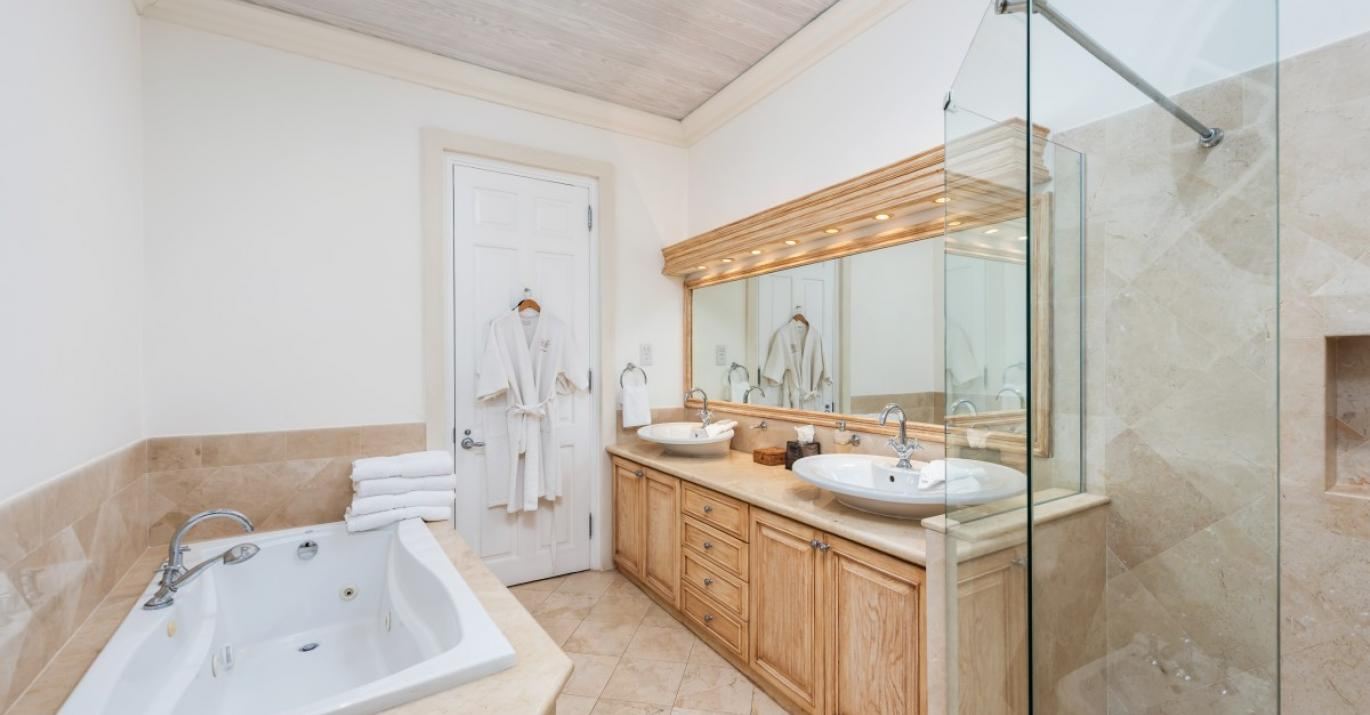 Villa Cove Spring House