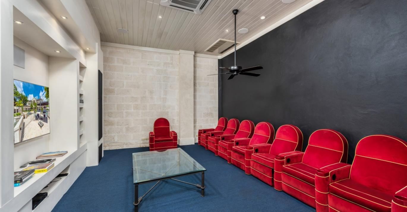 Villa Cove Spring House