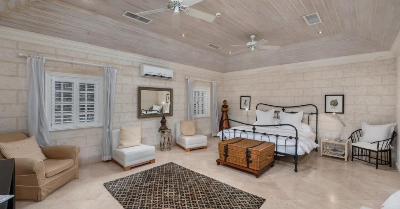 Villa Cove Spring House