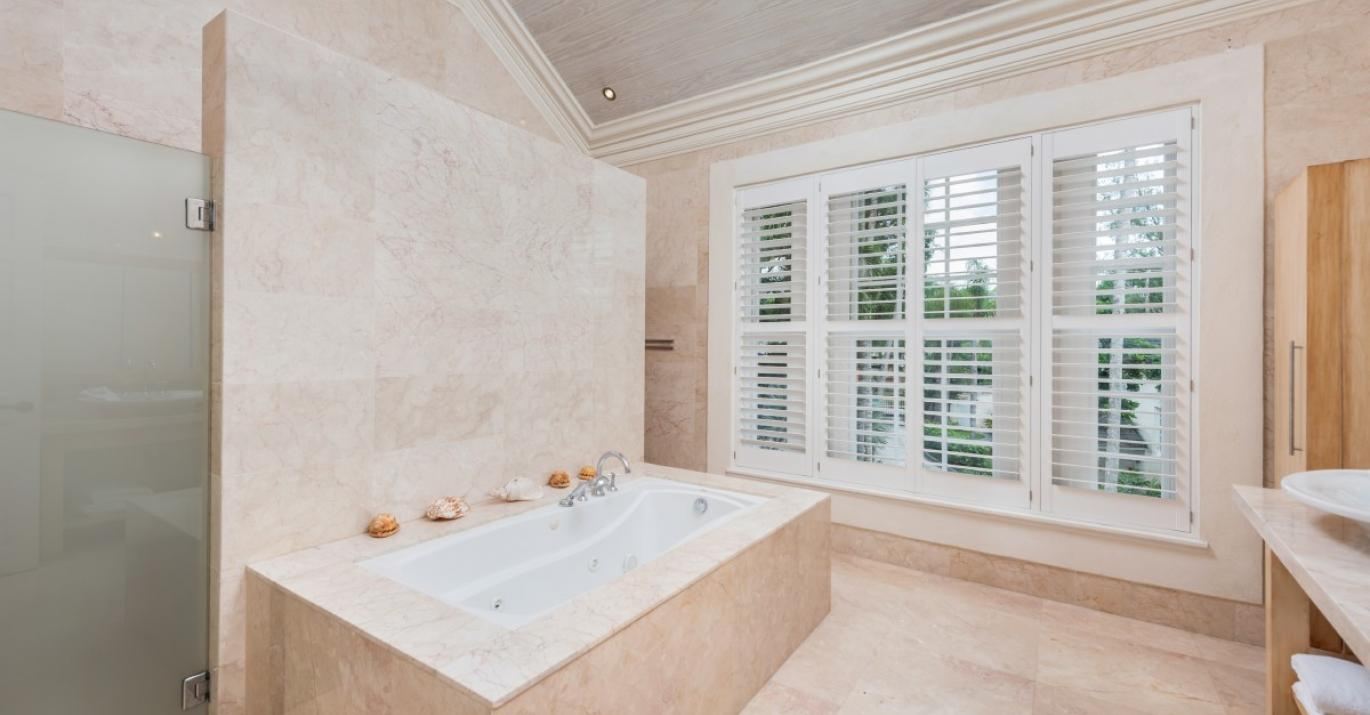 Villa Cove Spring House