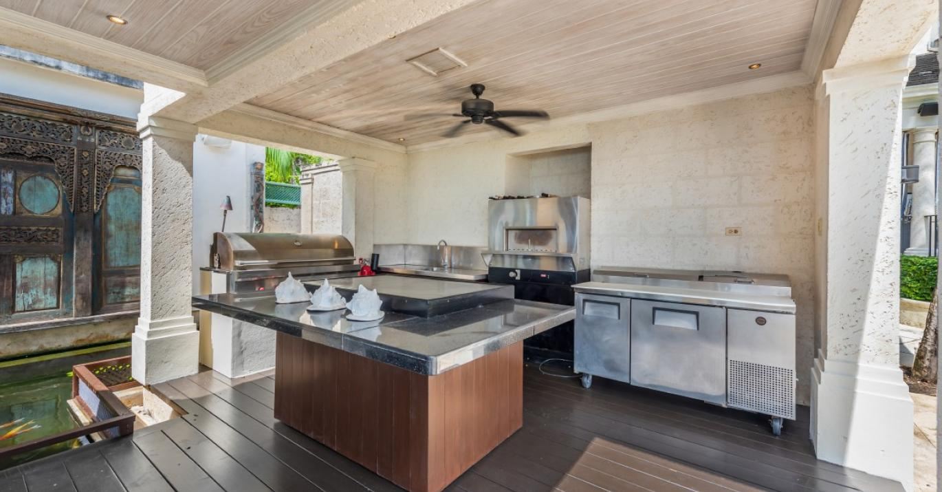 Villa Cove Spring House