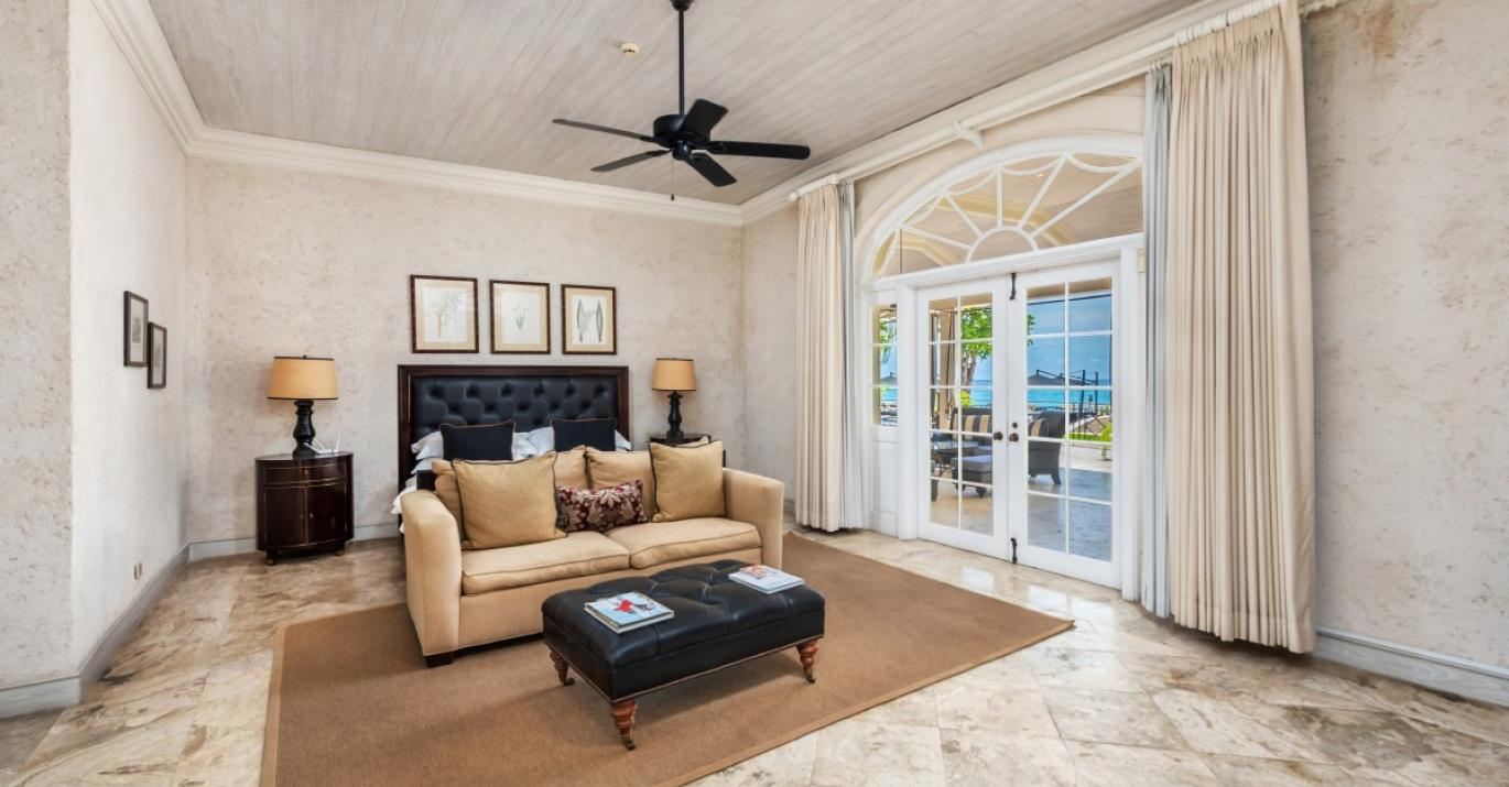 Villa Cove Spring House