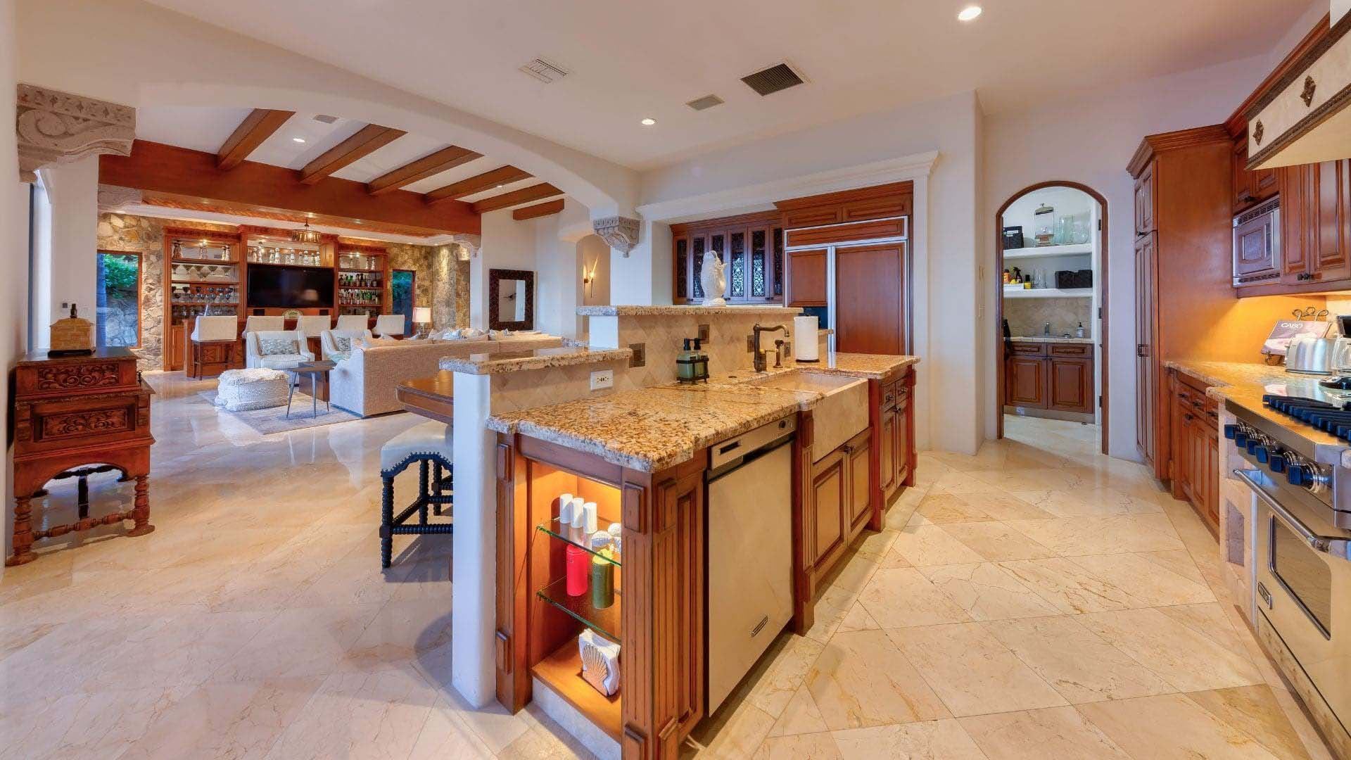 Villa Encantadora del Mar