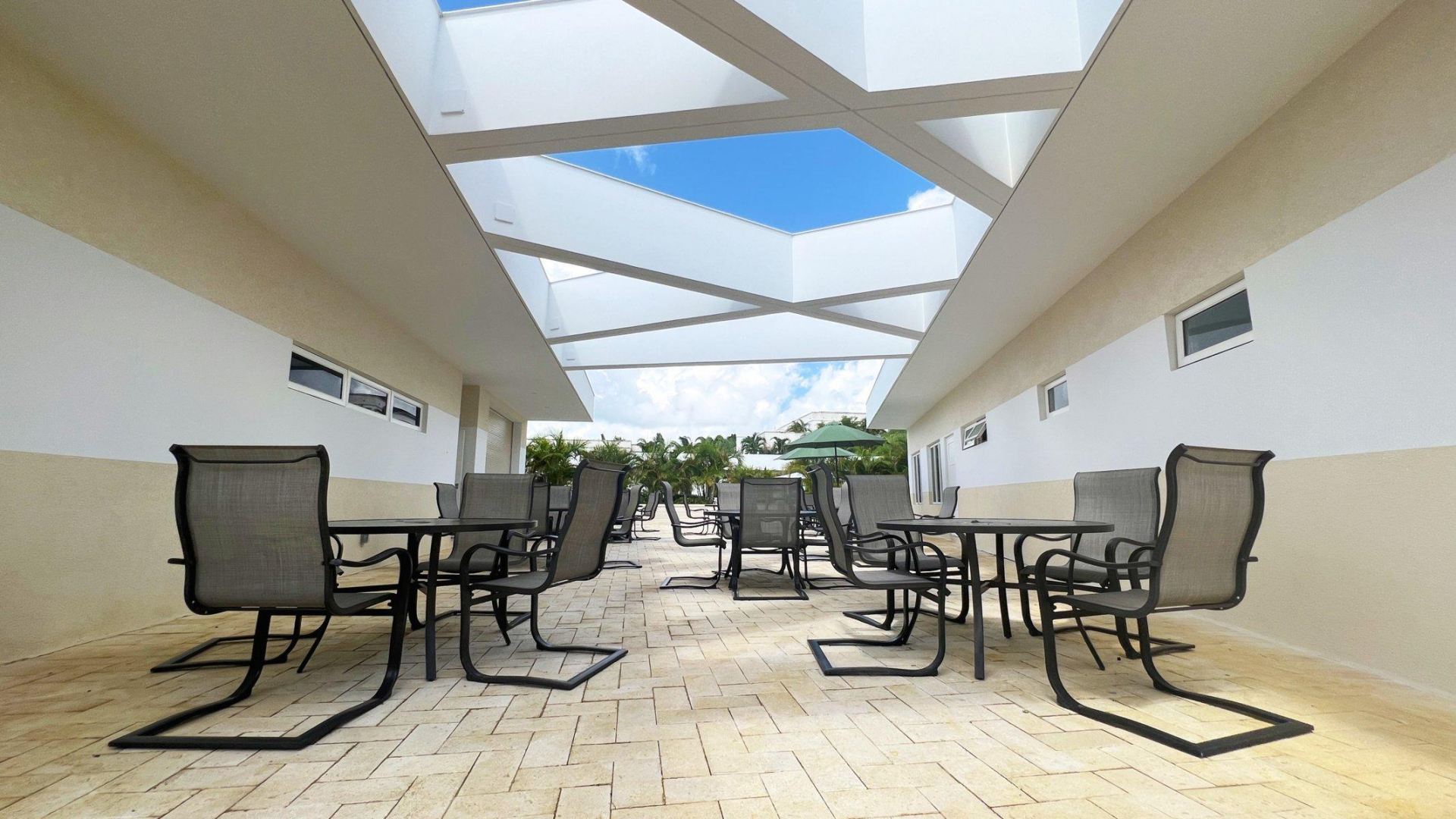 Westmoreland Hills 1, Villa Savannah