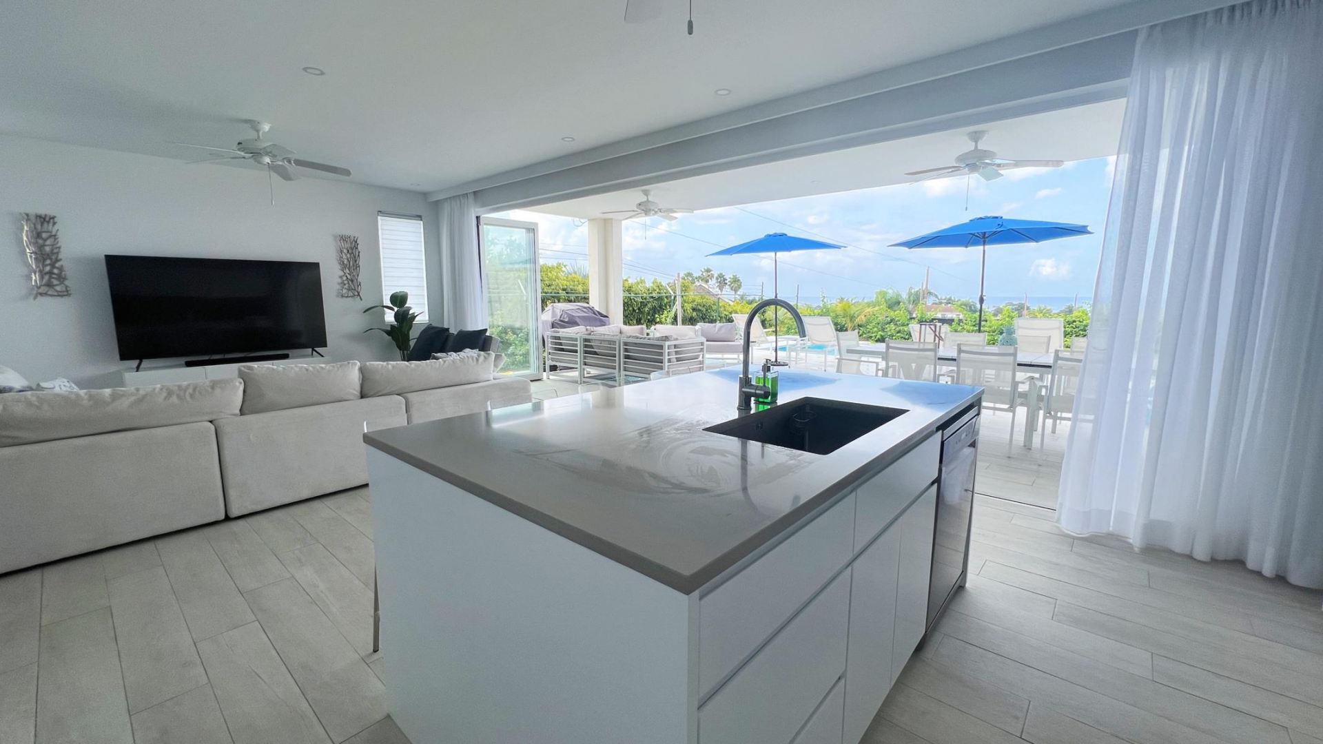 Westmoreland Hills 1, Villa Savannah