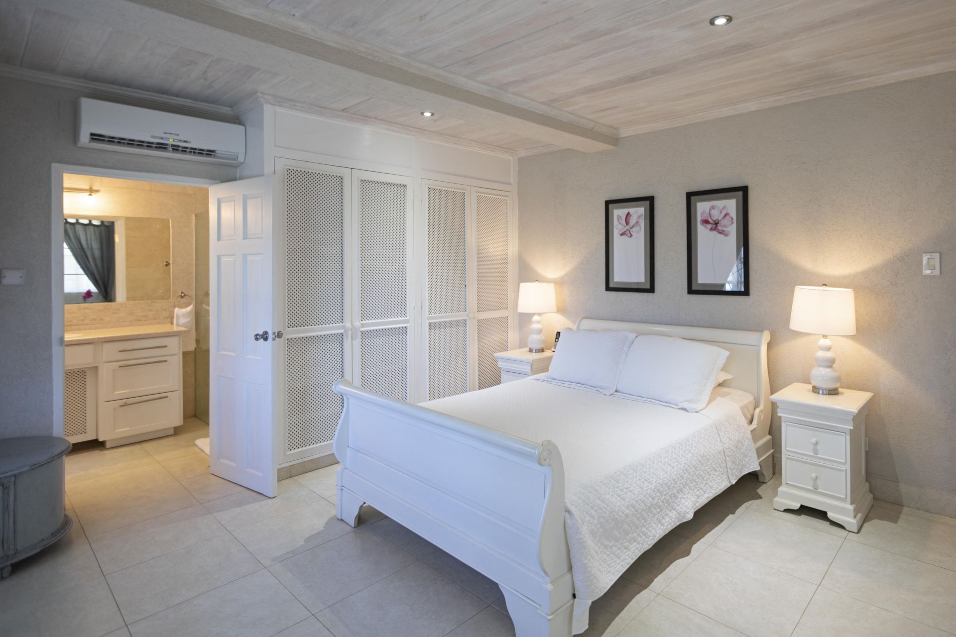 Nevis Villa, Heywoods