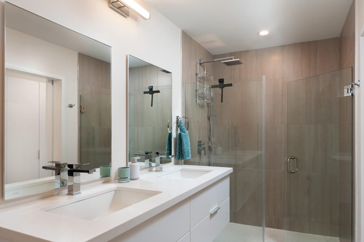 Coral Beach 105, Road View,