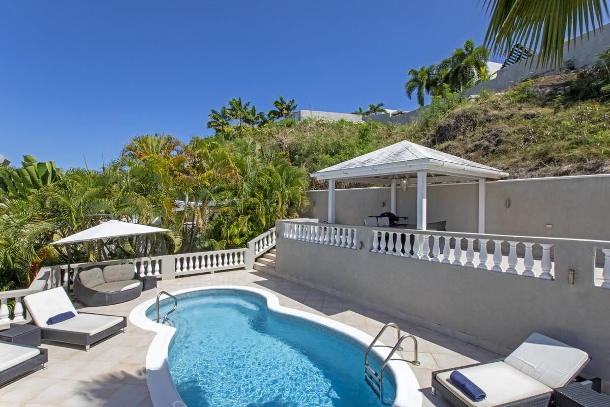 Nevis Villa, Heywoods