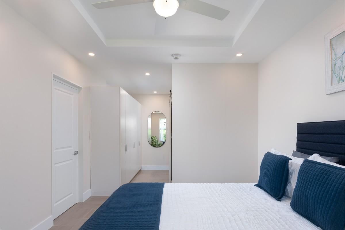 Coral Beach 105, Road View,