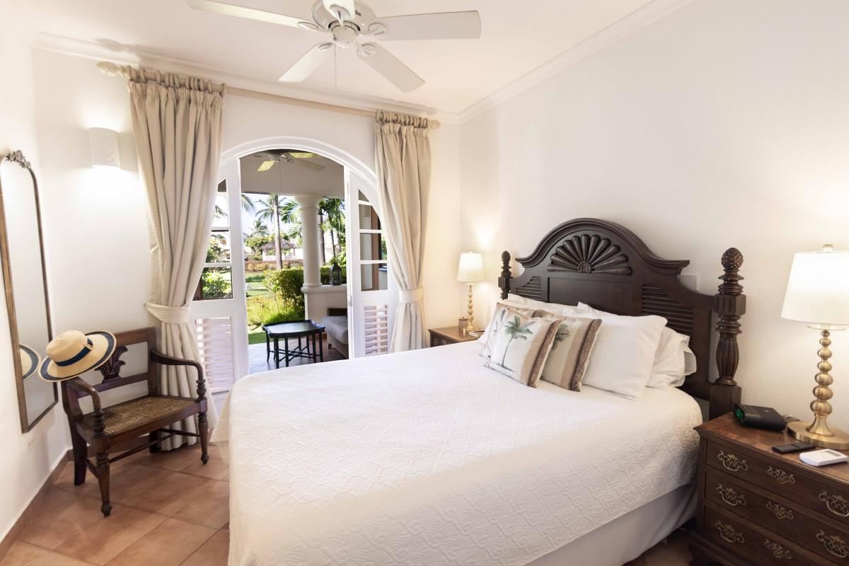 Sugar Hill A104, Palm Breeze