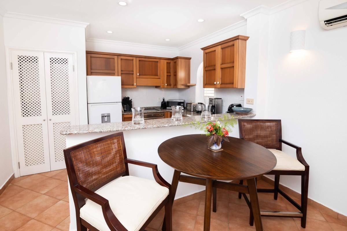 Sugar Hill A104, Palm Breeze