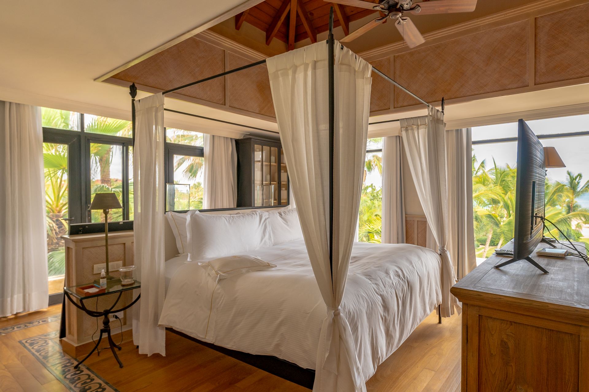 Ocean and Golf Five Bedroom Villa