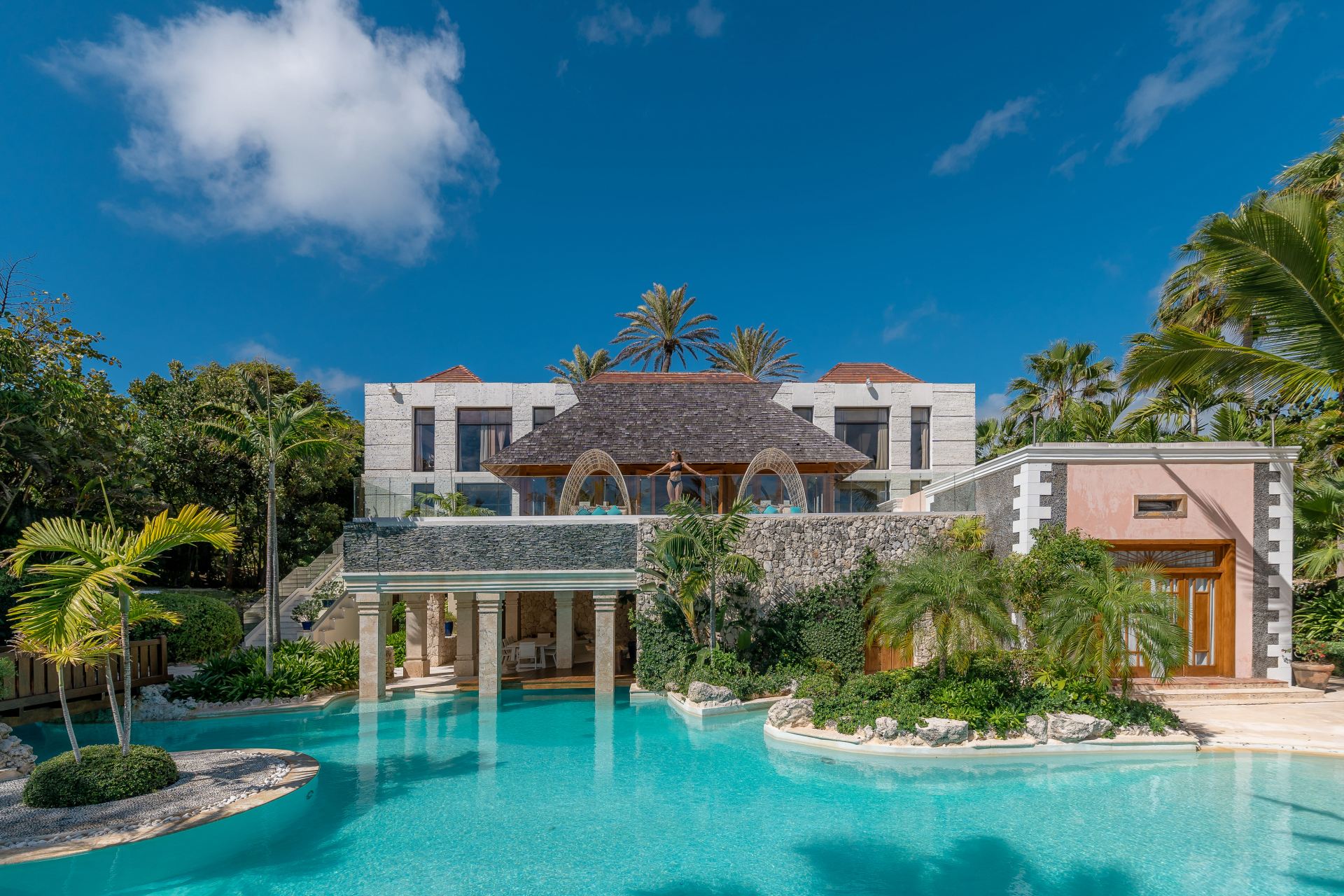 Ocean and Golf Five Bedroom Villa
