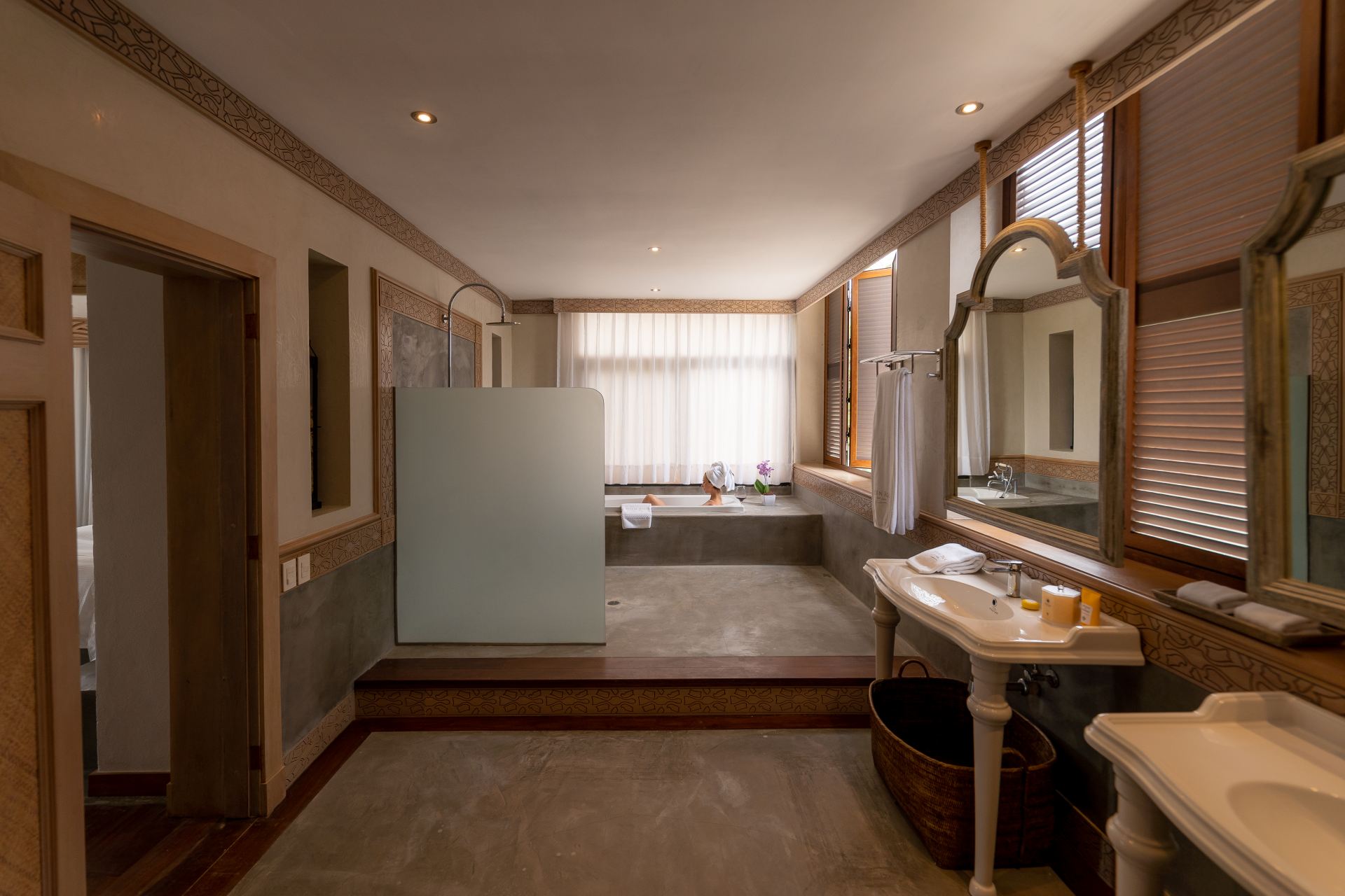 Ocean and Golf Five Bedroom Villa