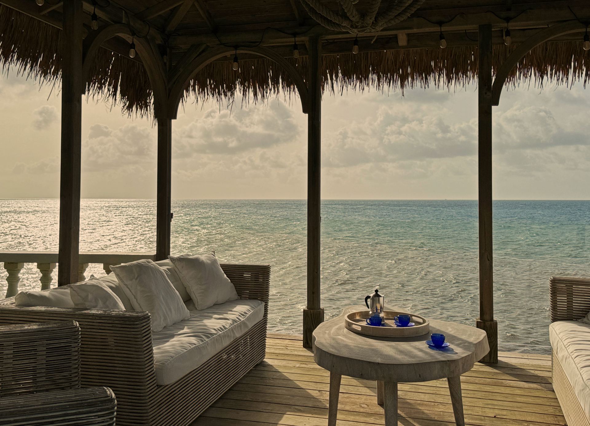 La Marea & Guest House