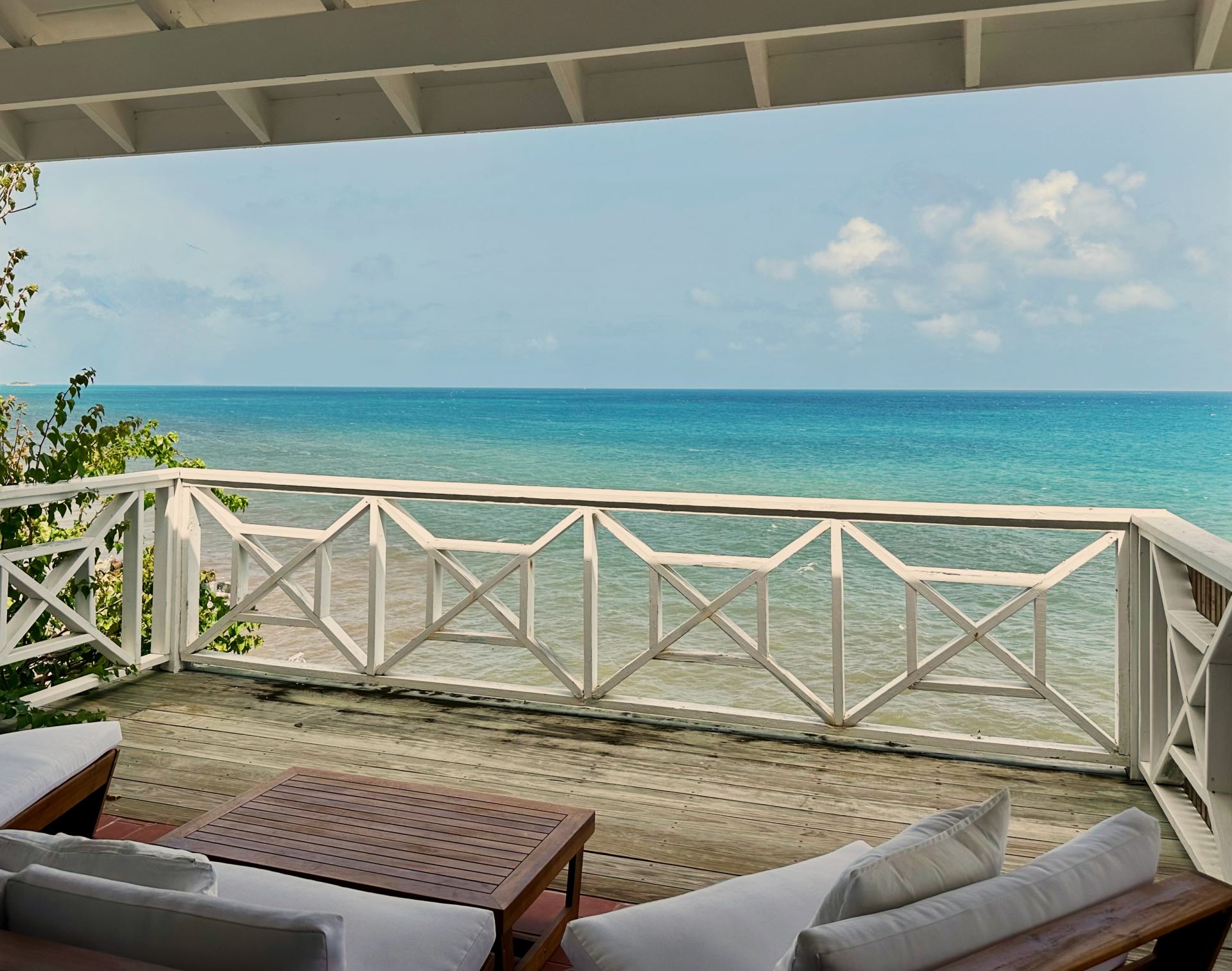 La Marea & Guest House