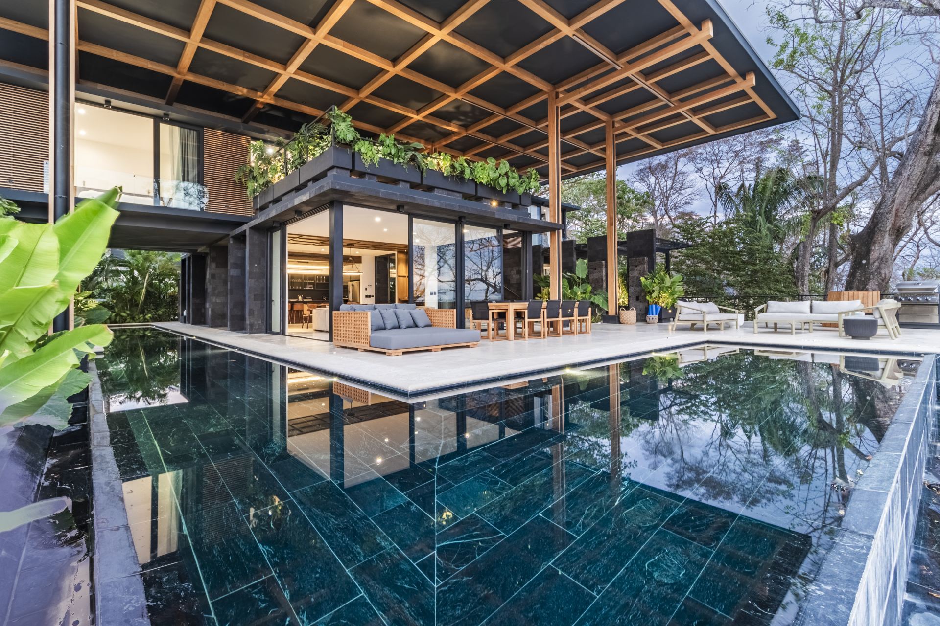 Magna Pacific Villas