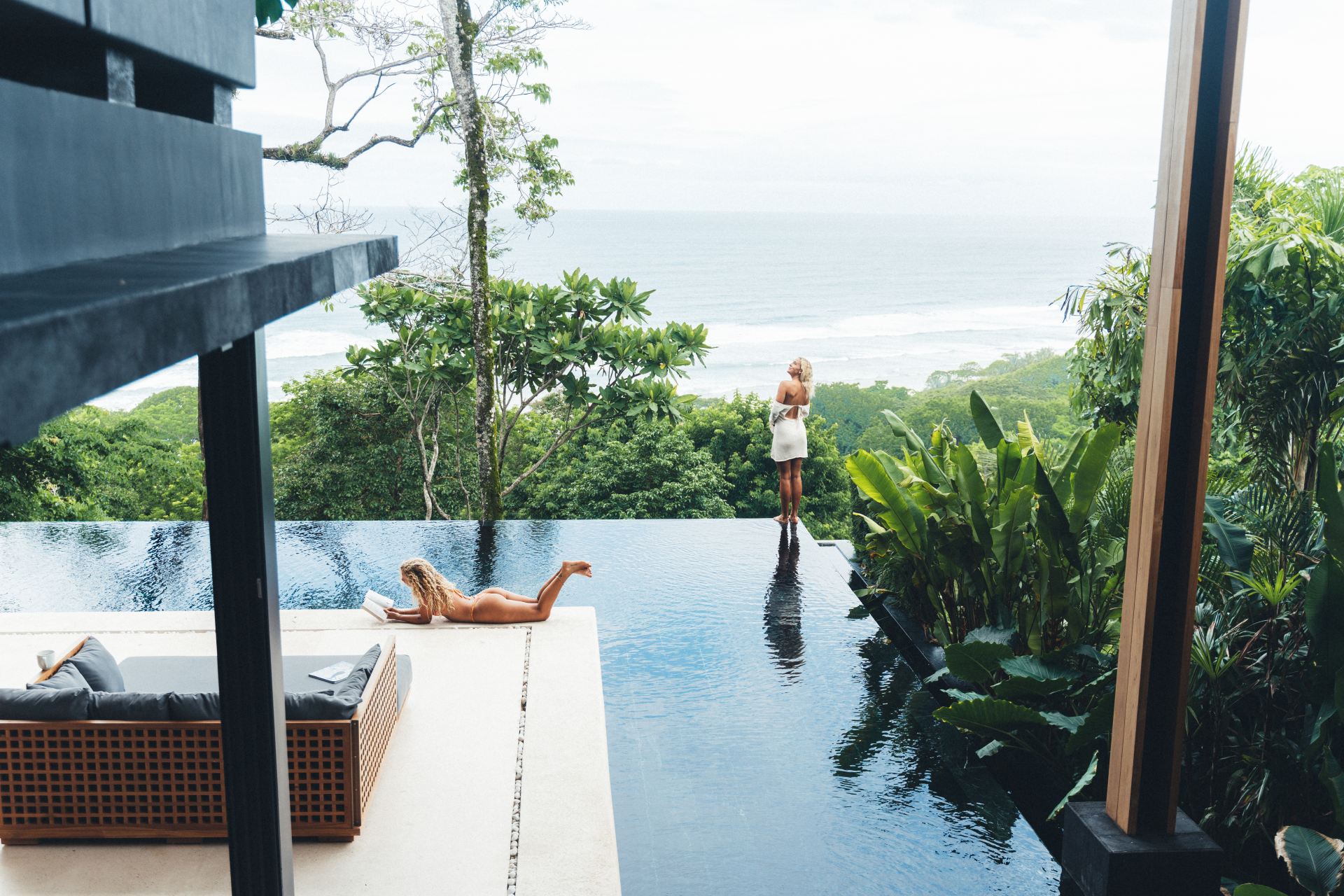 Magna Pacific Villas