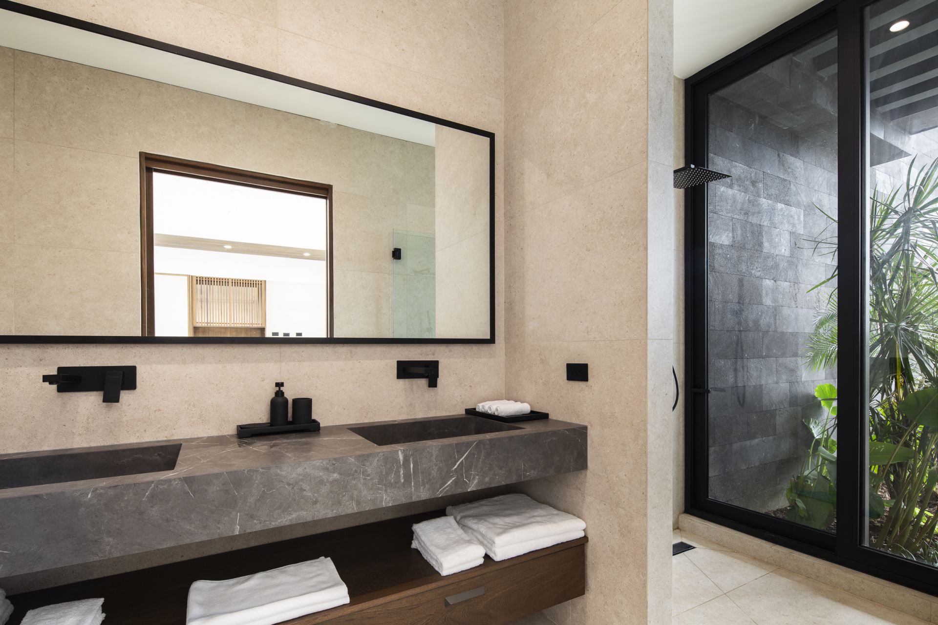 Magna Pacific Villas