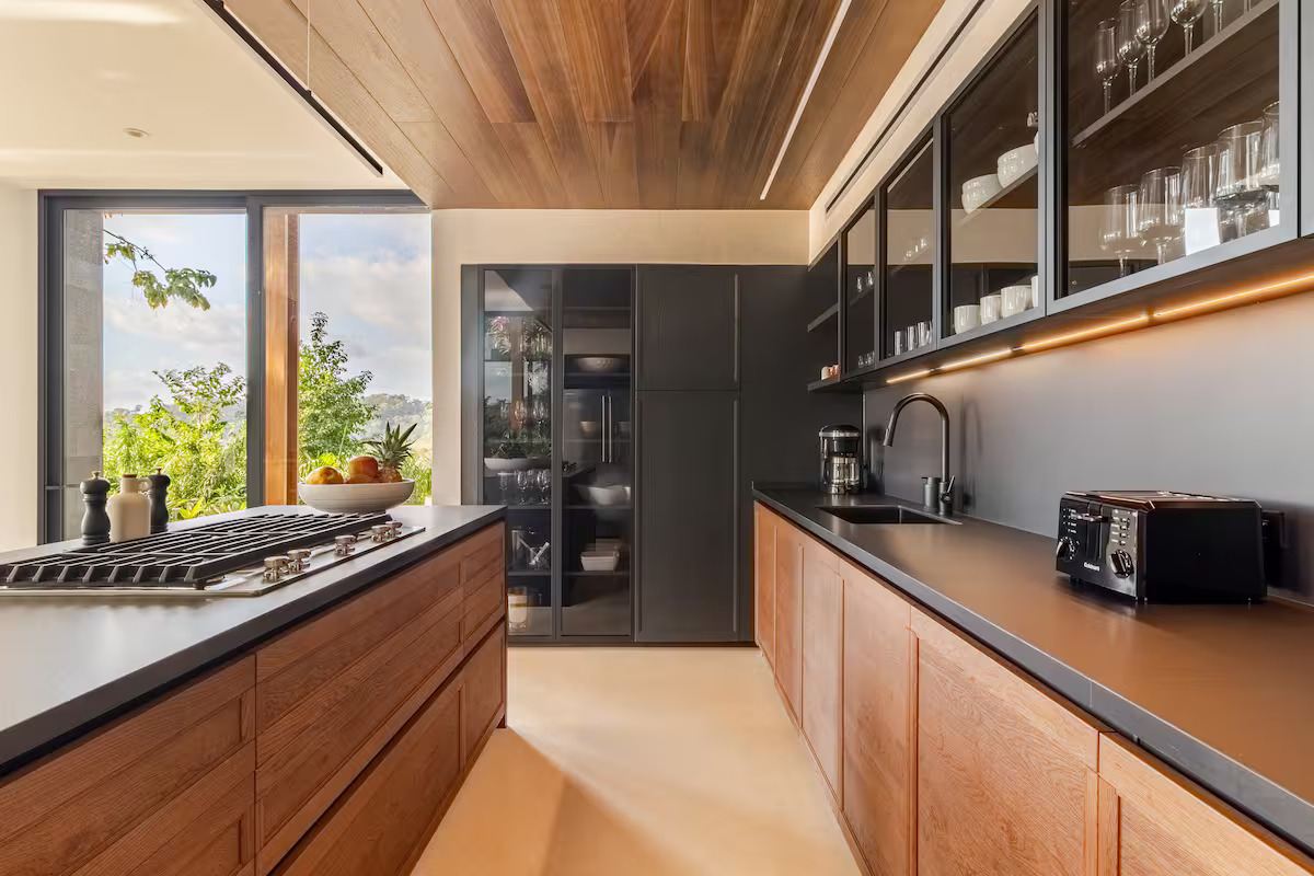 Magna Pacific Villas