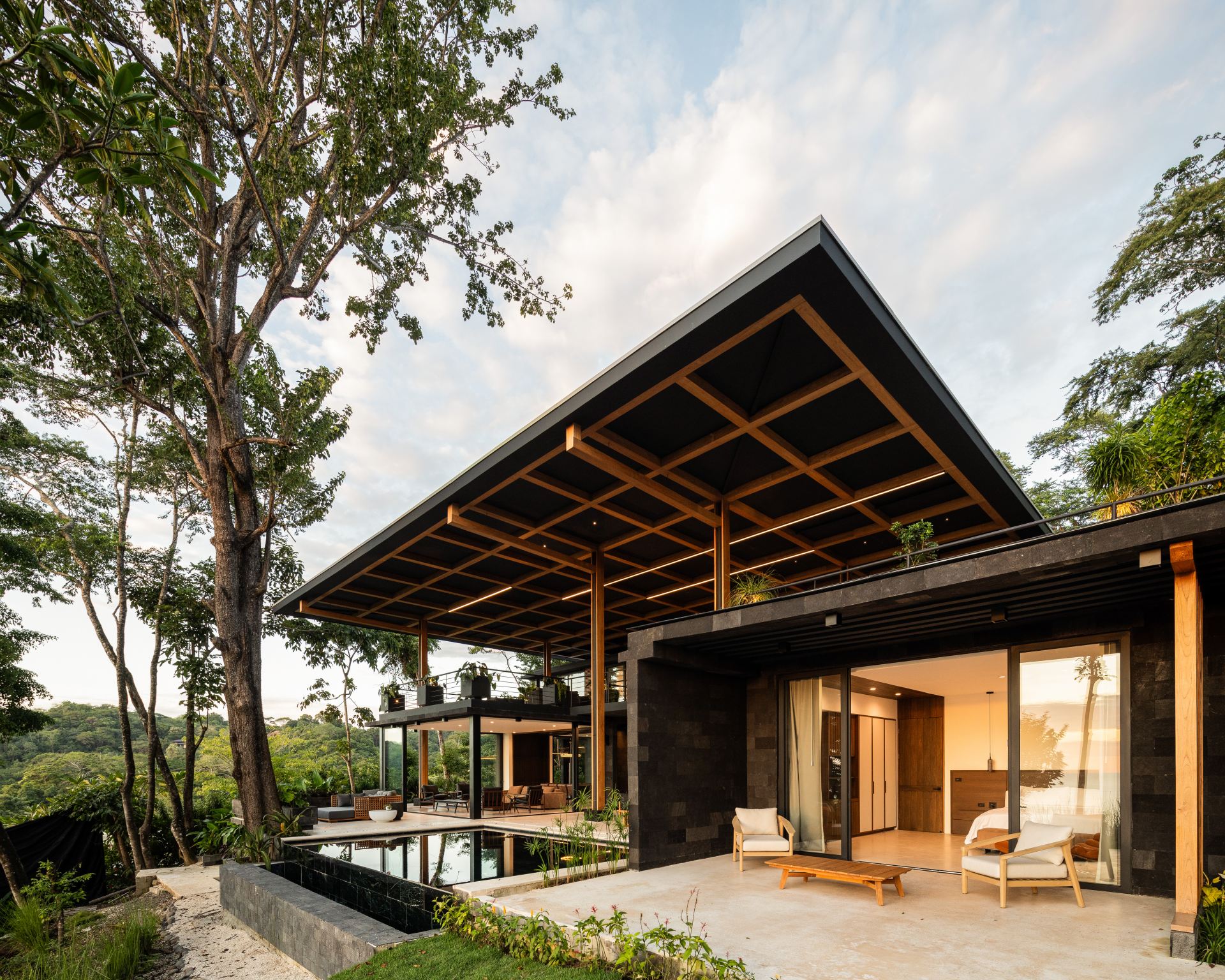 Magna Pacific Villas