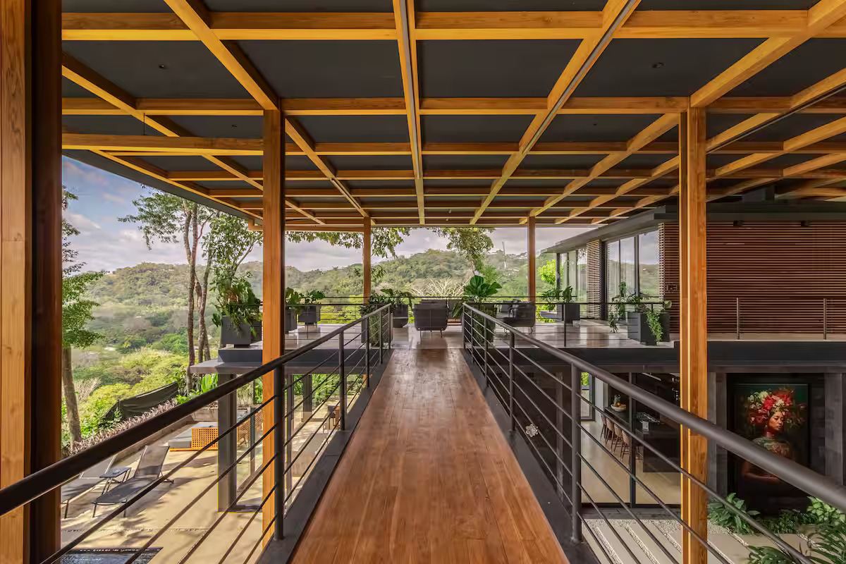 Magna Pacific Villas