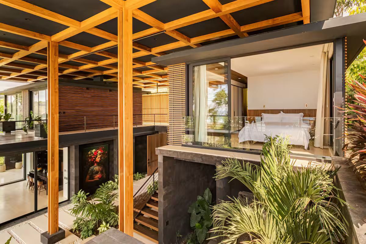 Magna Pacific Villas