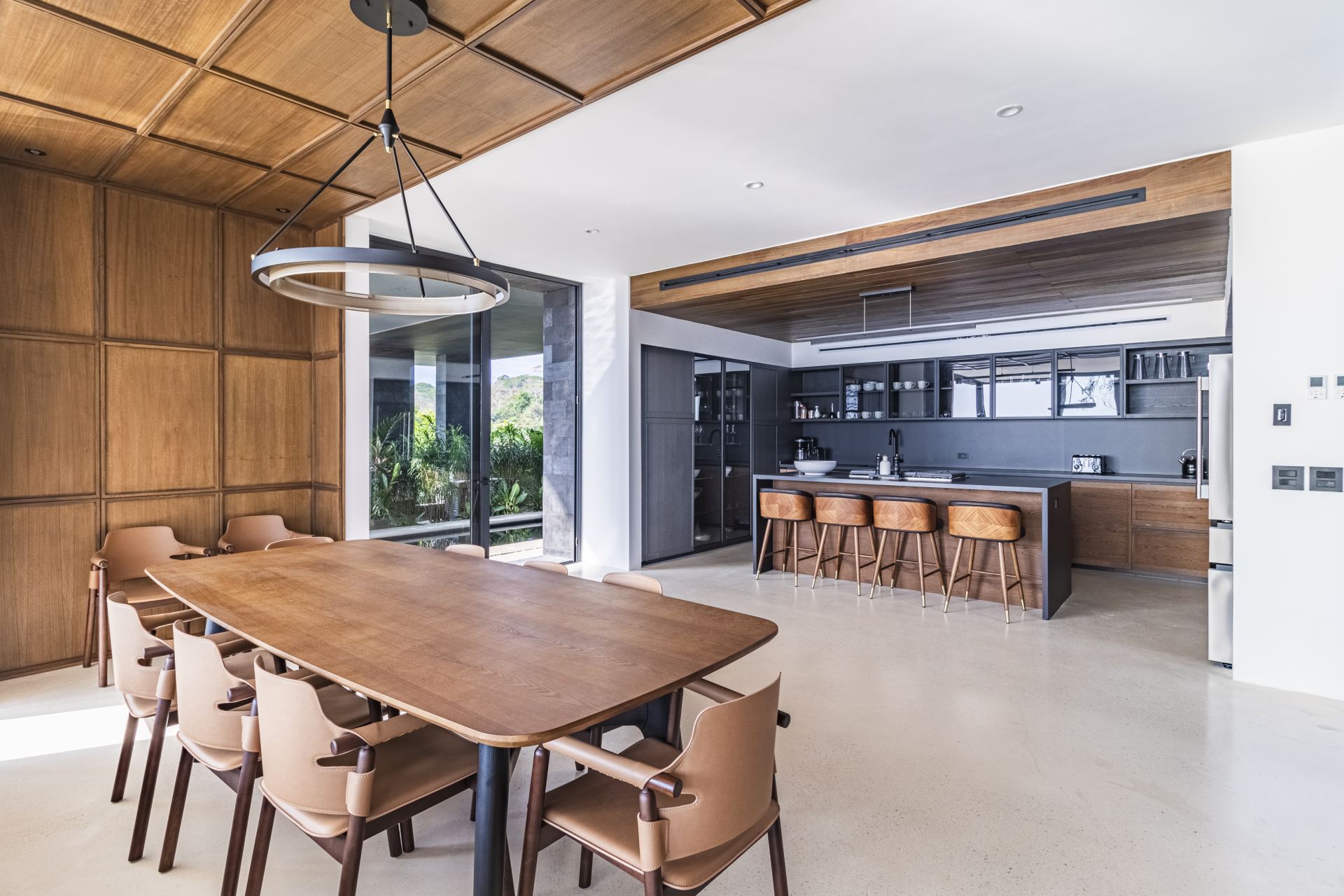 Magna Pacific Villas