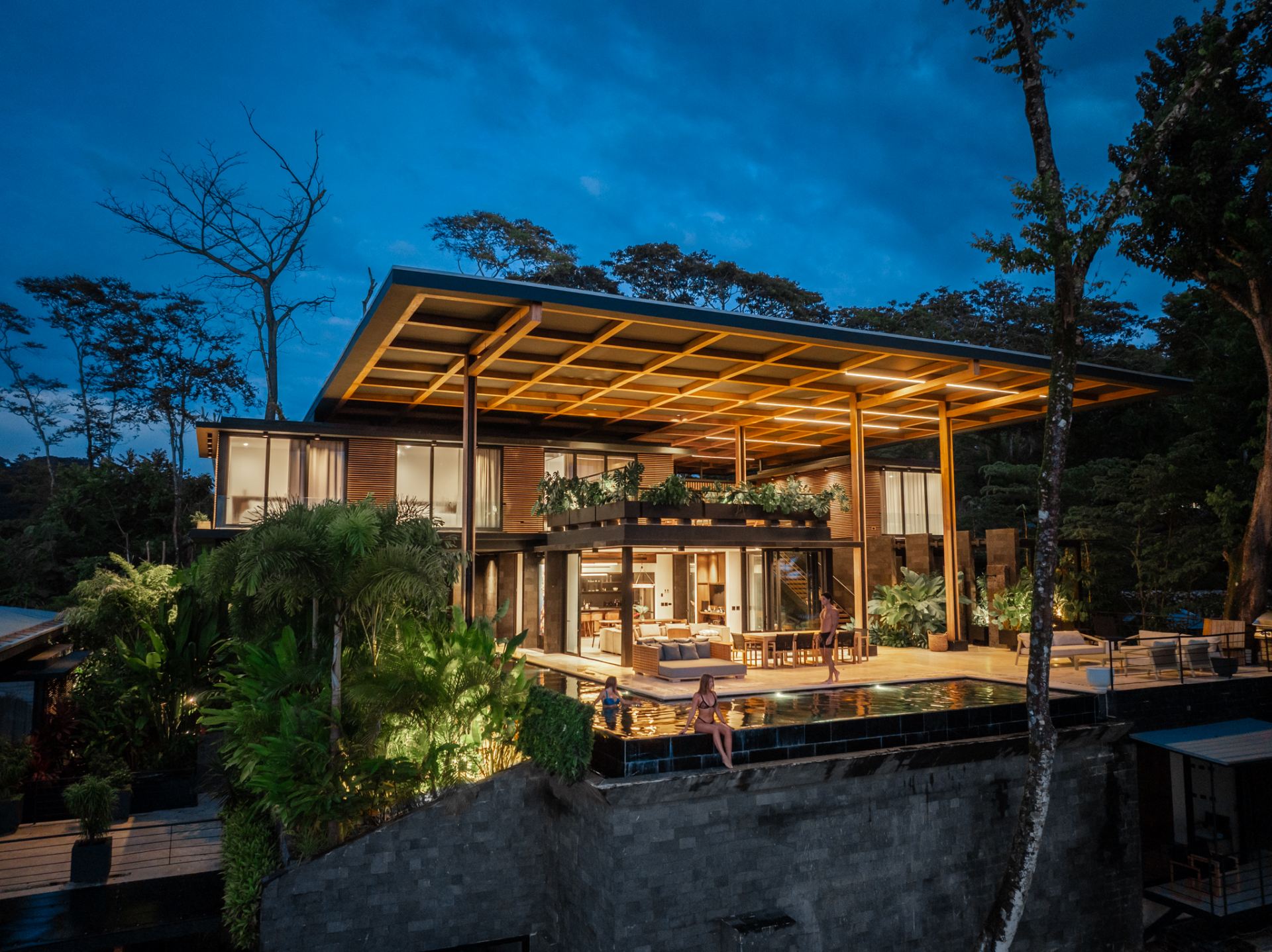 Magna Pacific Villas