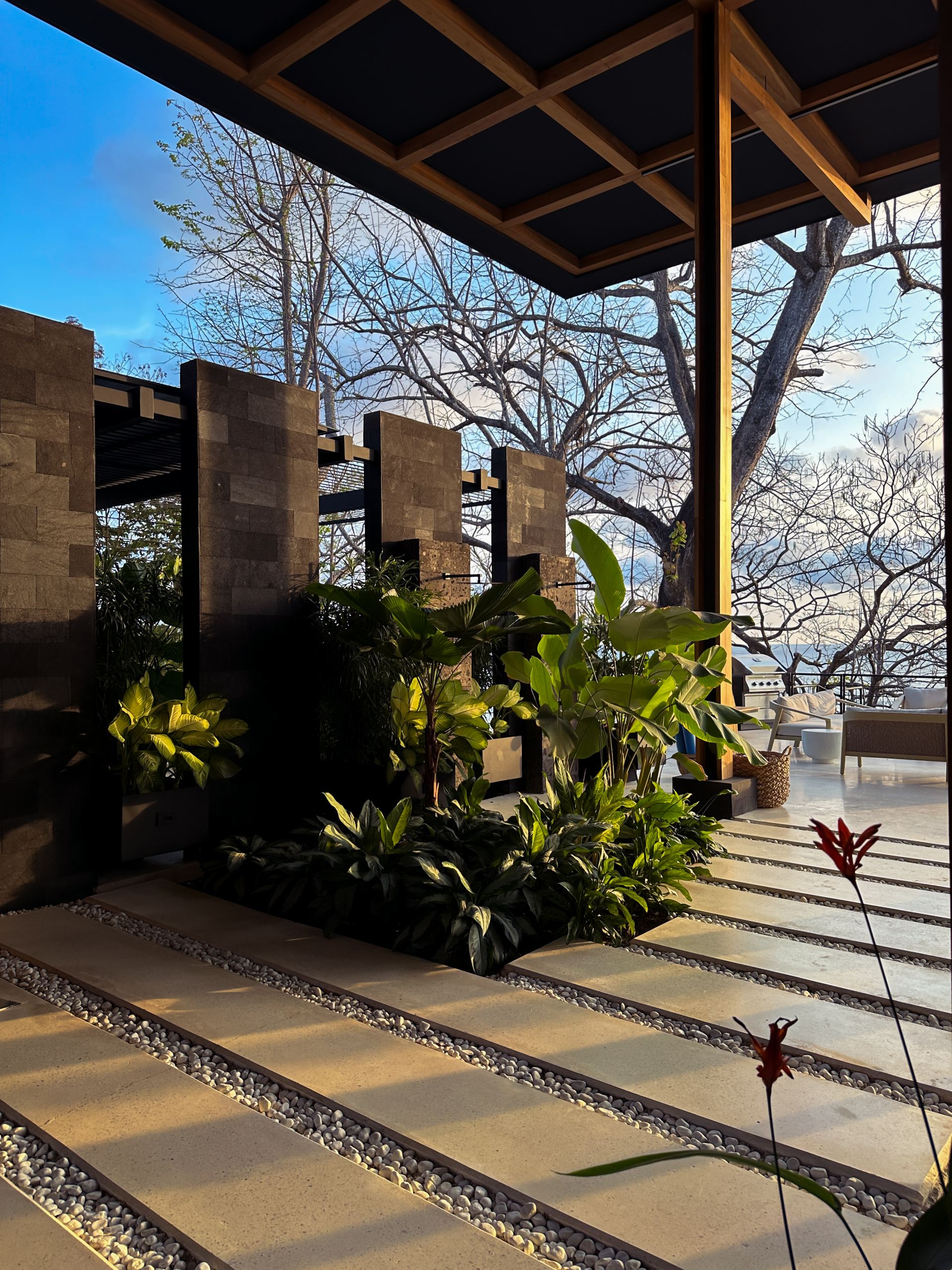 Magna Pacific Villas