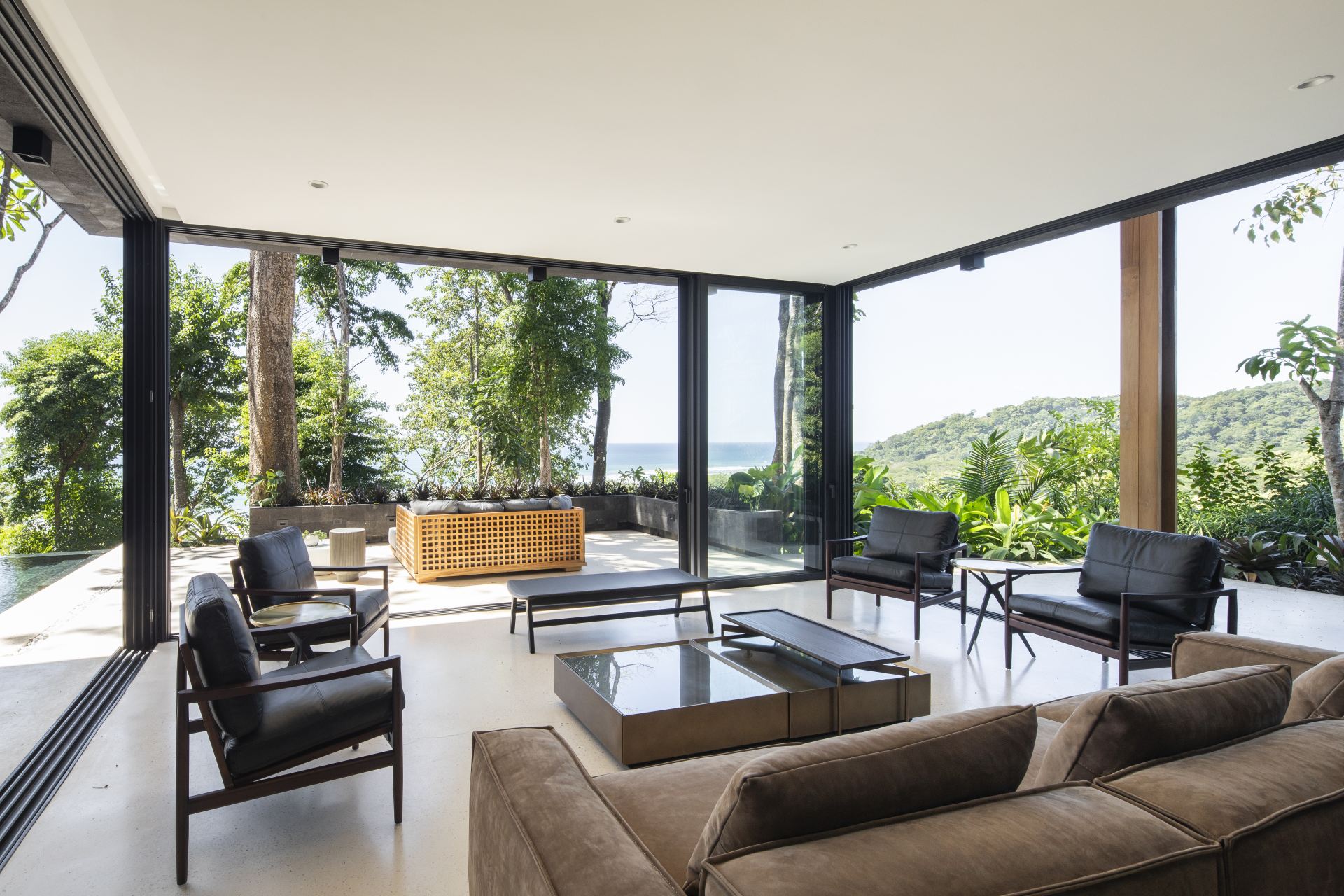 Magna Pacific Villas