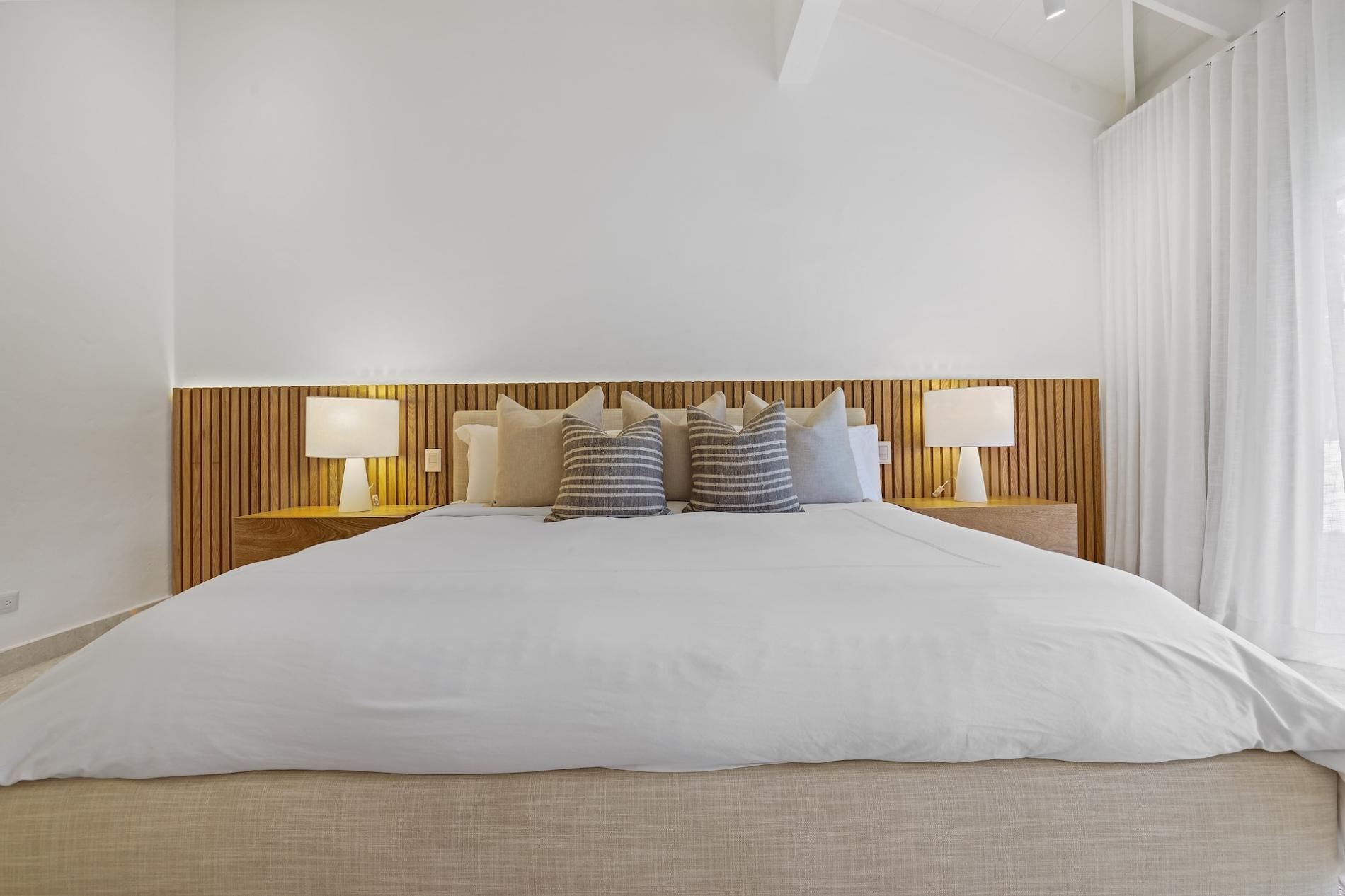 Villa Serenity Luxe Tropical Retreat