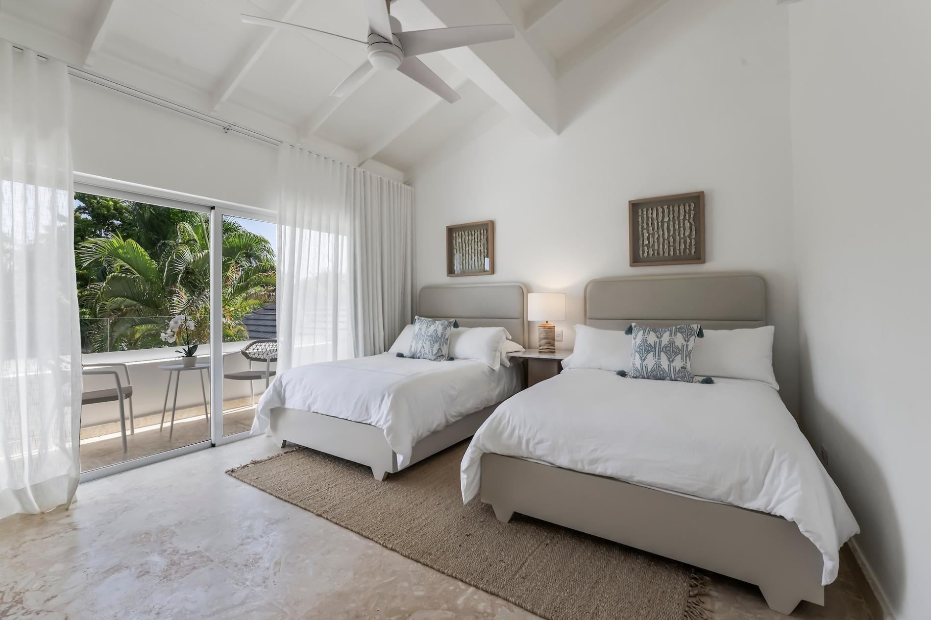 Villa Serenity Luxe Tropical Retreat