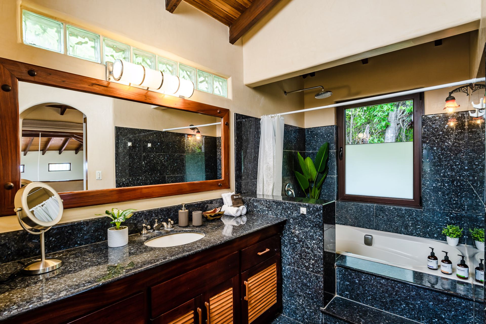 Villa Serenidad Tamarindo