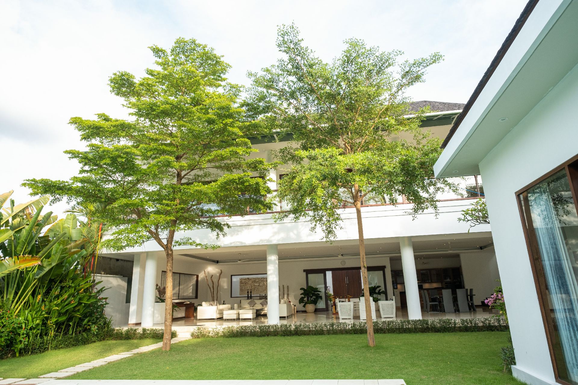 Villa Istana Putih