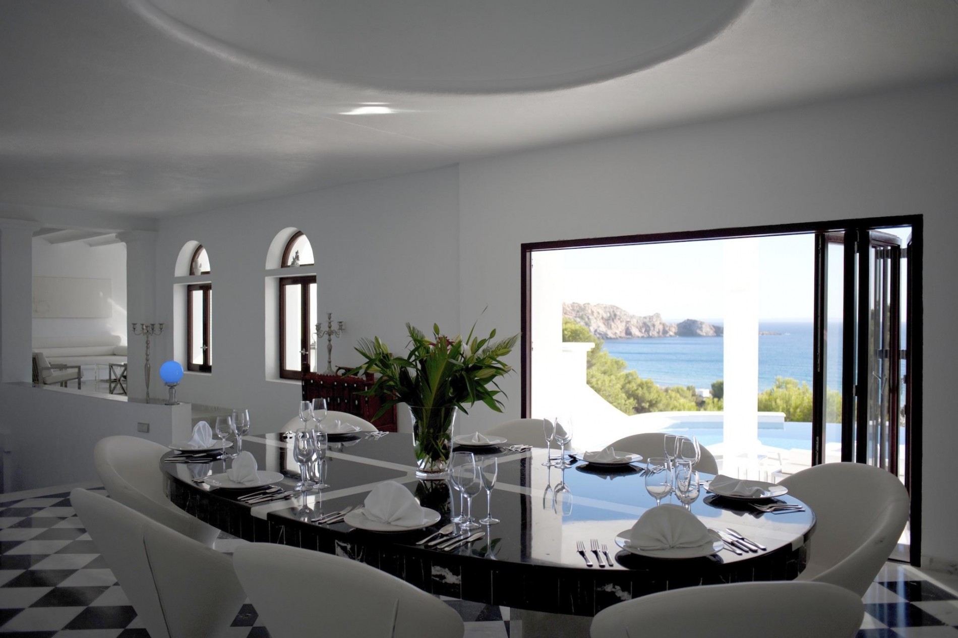 Cala Jondal Exclusive