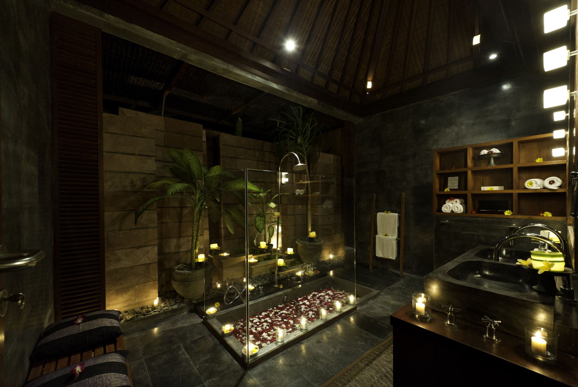 Majapahit - Villa Nataraja