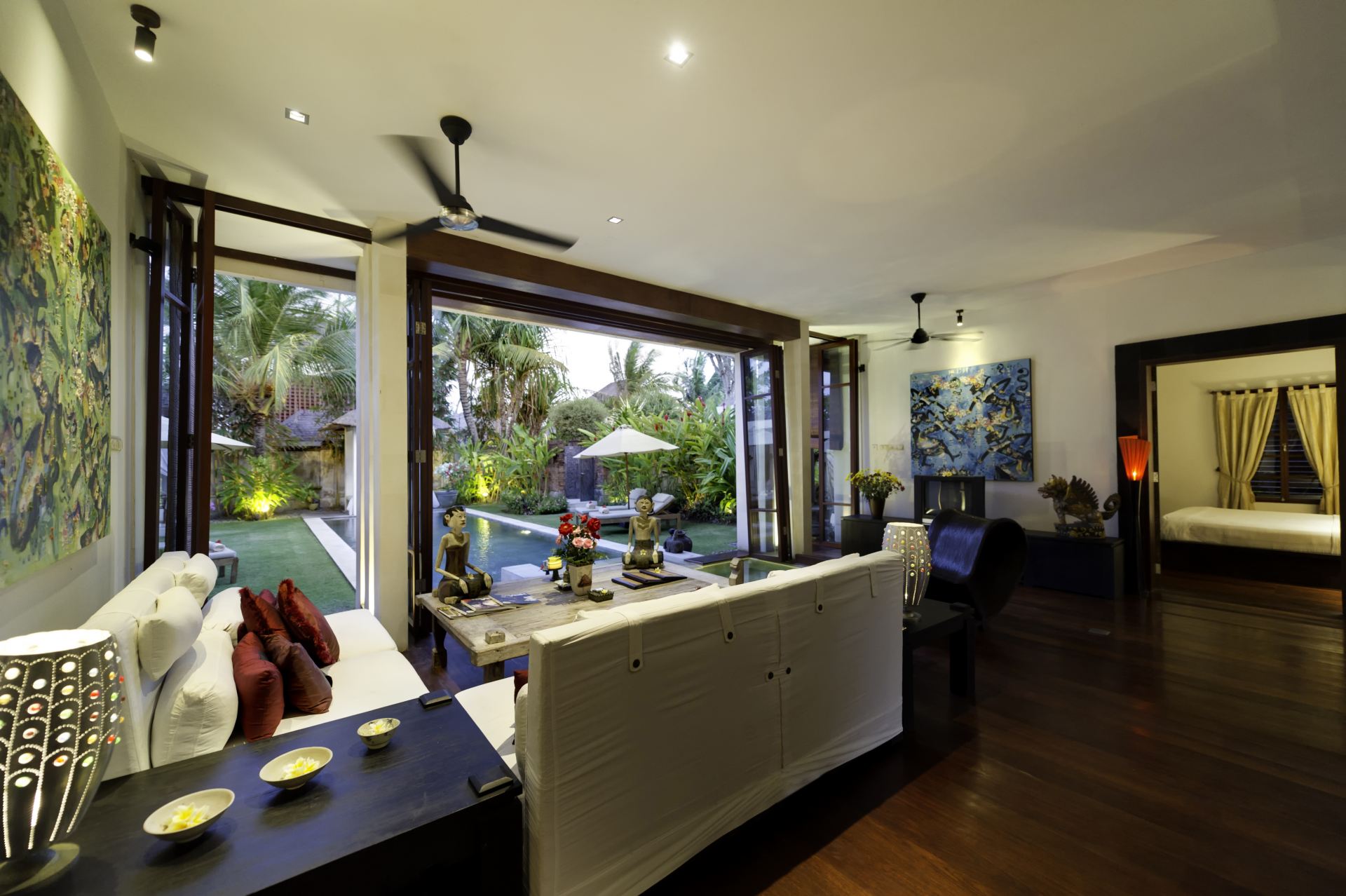 Majapahit - Villa Nataraja