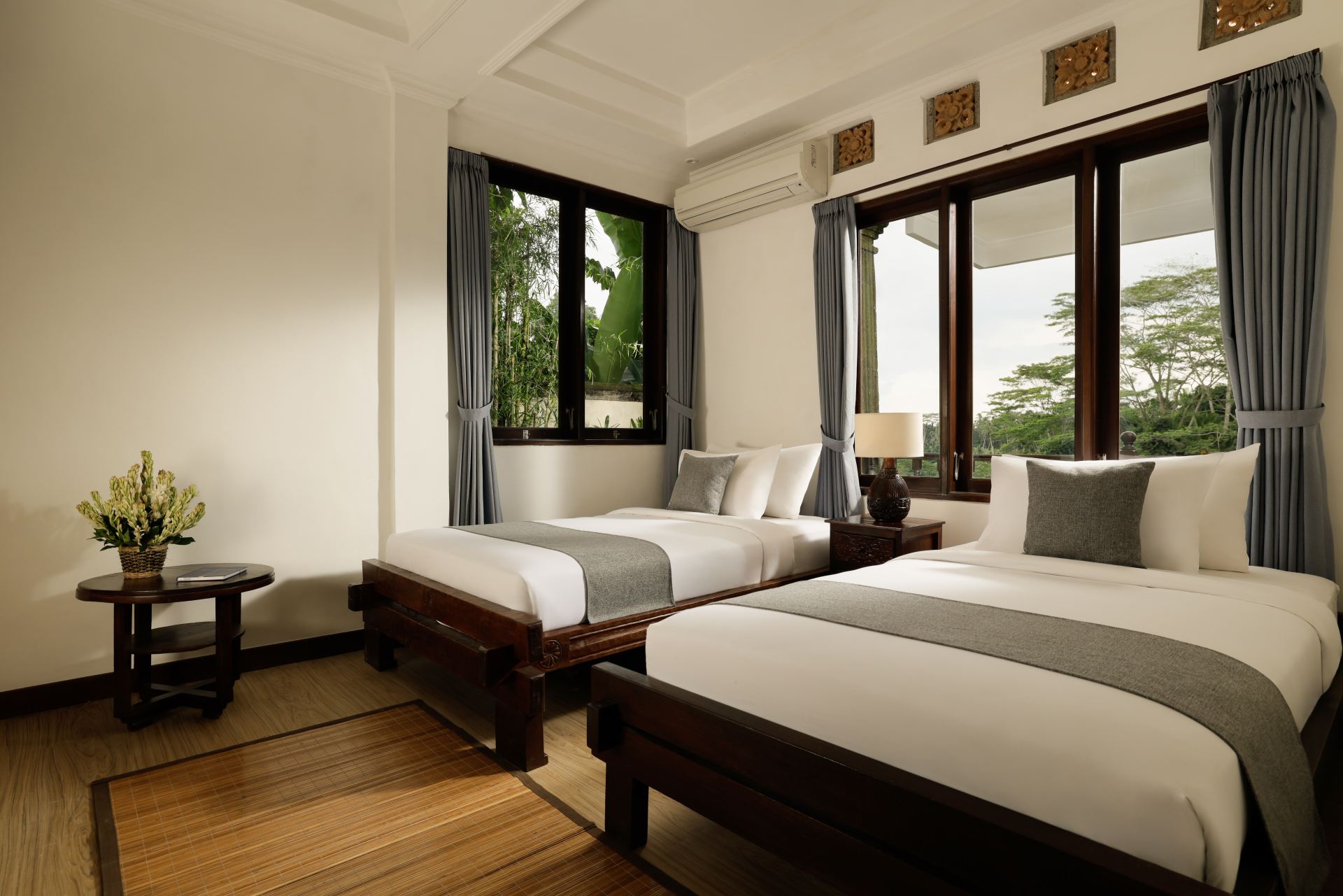 Leona Valley View 5 BDR Villa